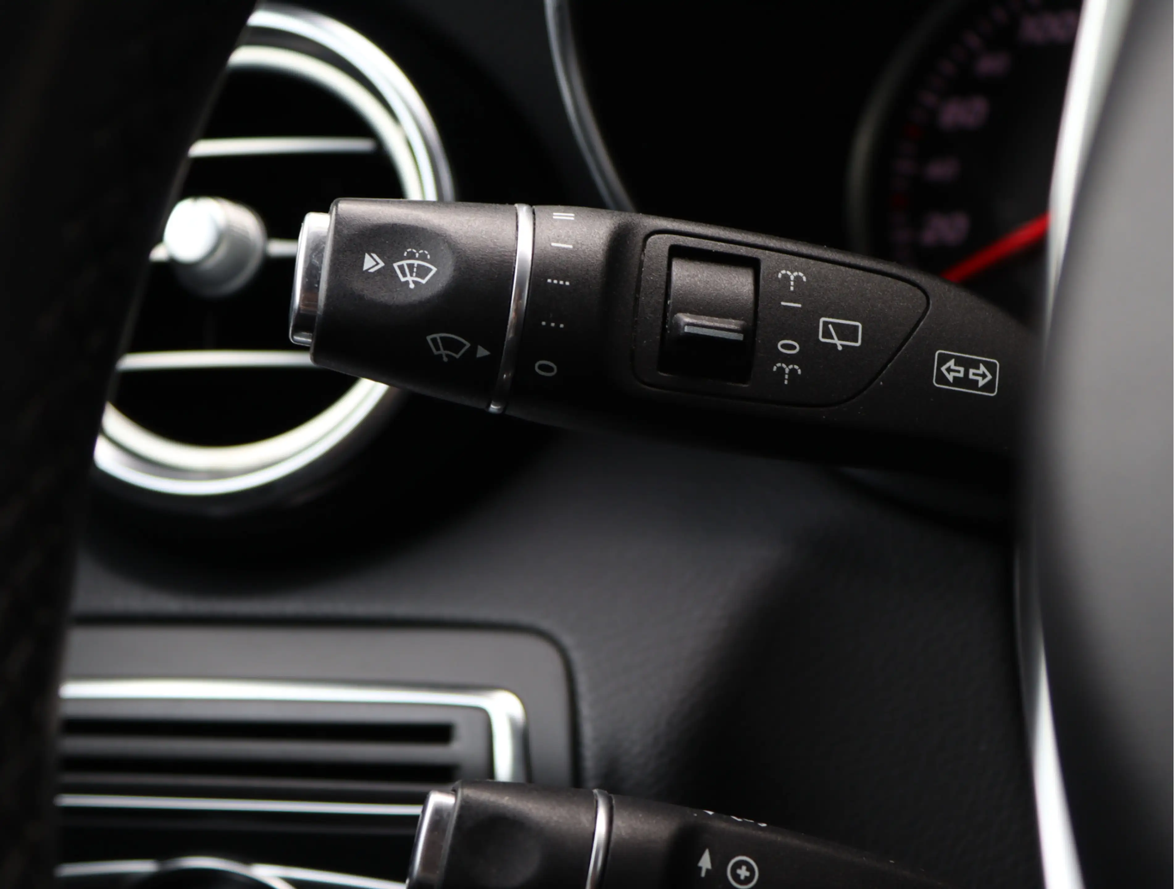 Mercedes-Benz GLC 250 4MATIC AMG-line | Leder | Trekhaak | Org. NL — photo 31