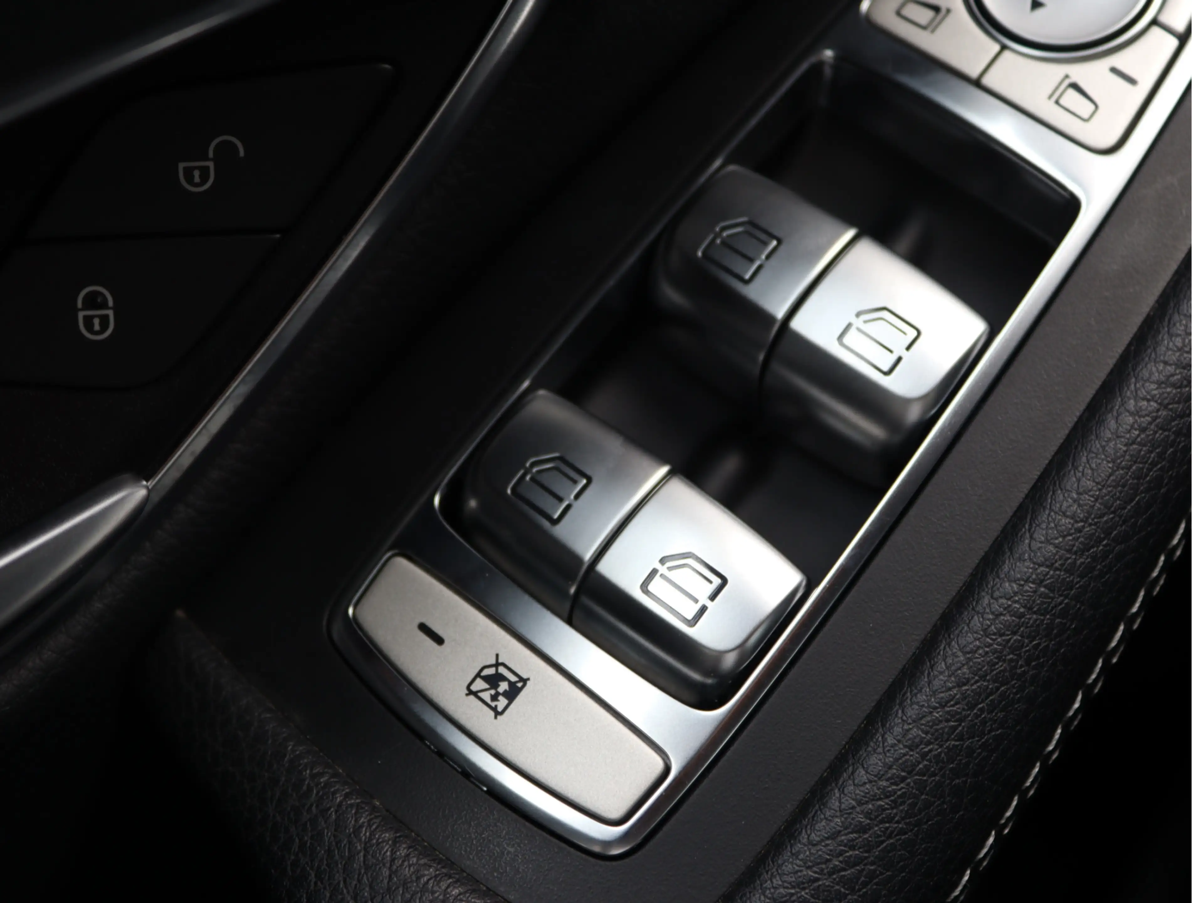Mercedes-Benz GLC 250 4MATIC AMG-line | Leder | Trekhaak | Org. NL — photo 27