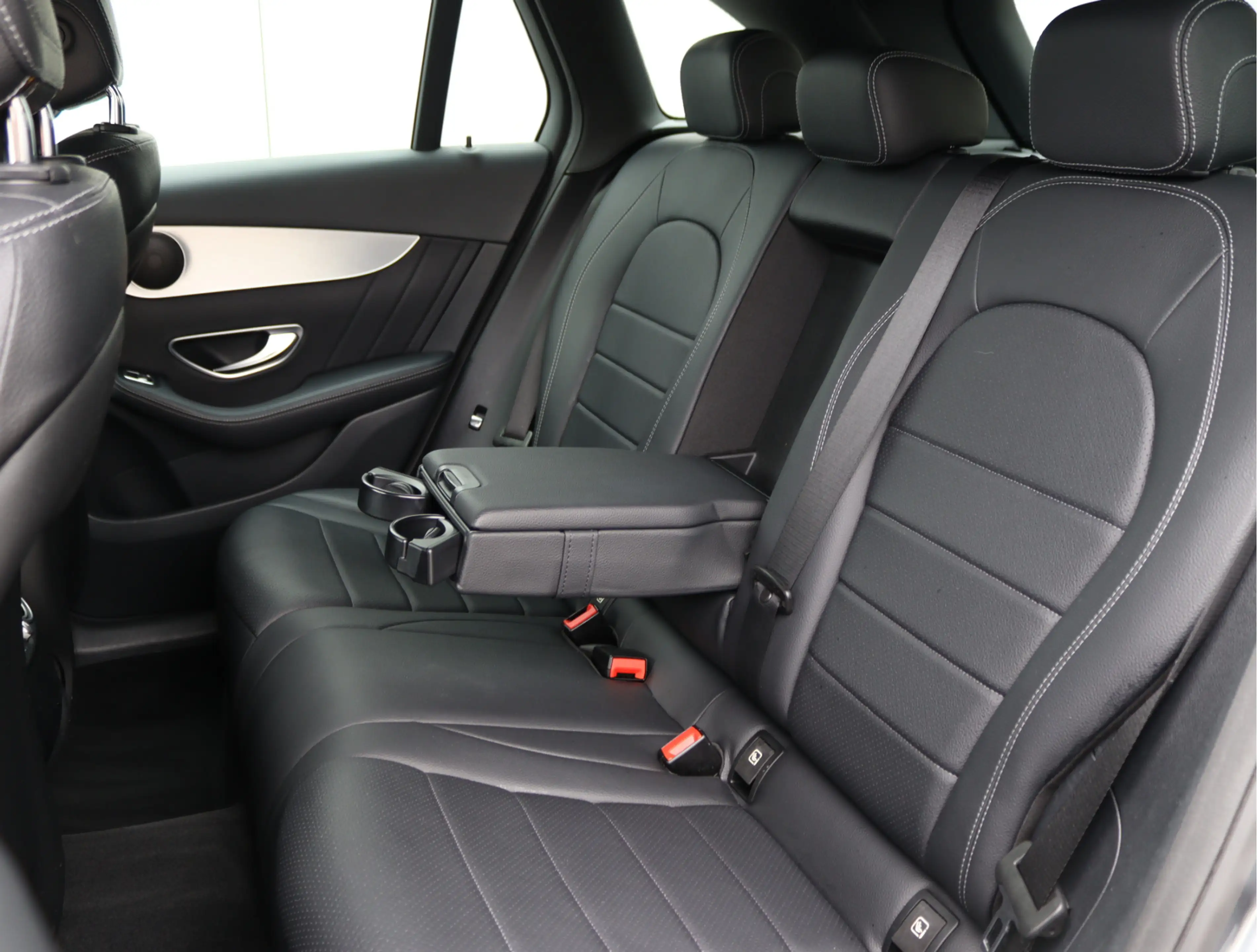 Mercedes-Benz GLC 250 4MATIC AMG-line | Leder | Trekhaak | Org. NL — photo 23