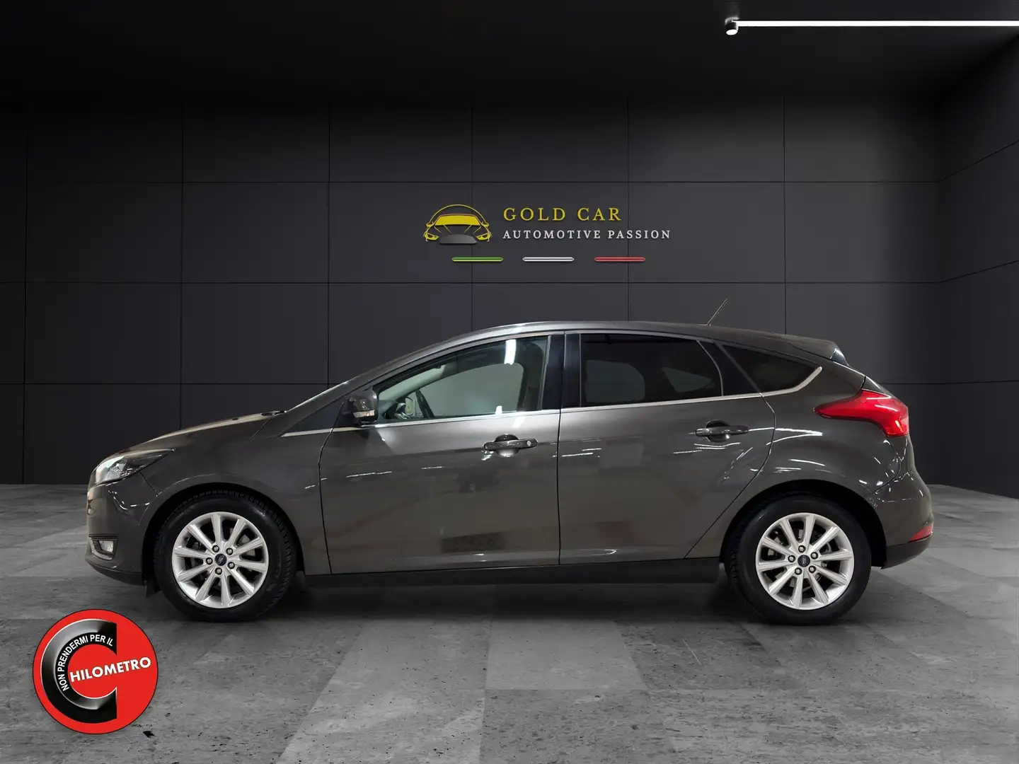 Ford Focus Focus 5p 1.5 tdci Titanium Grigio - 2