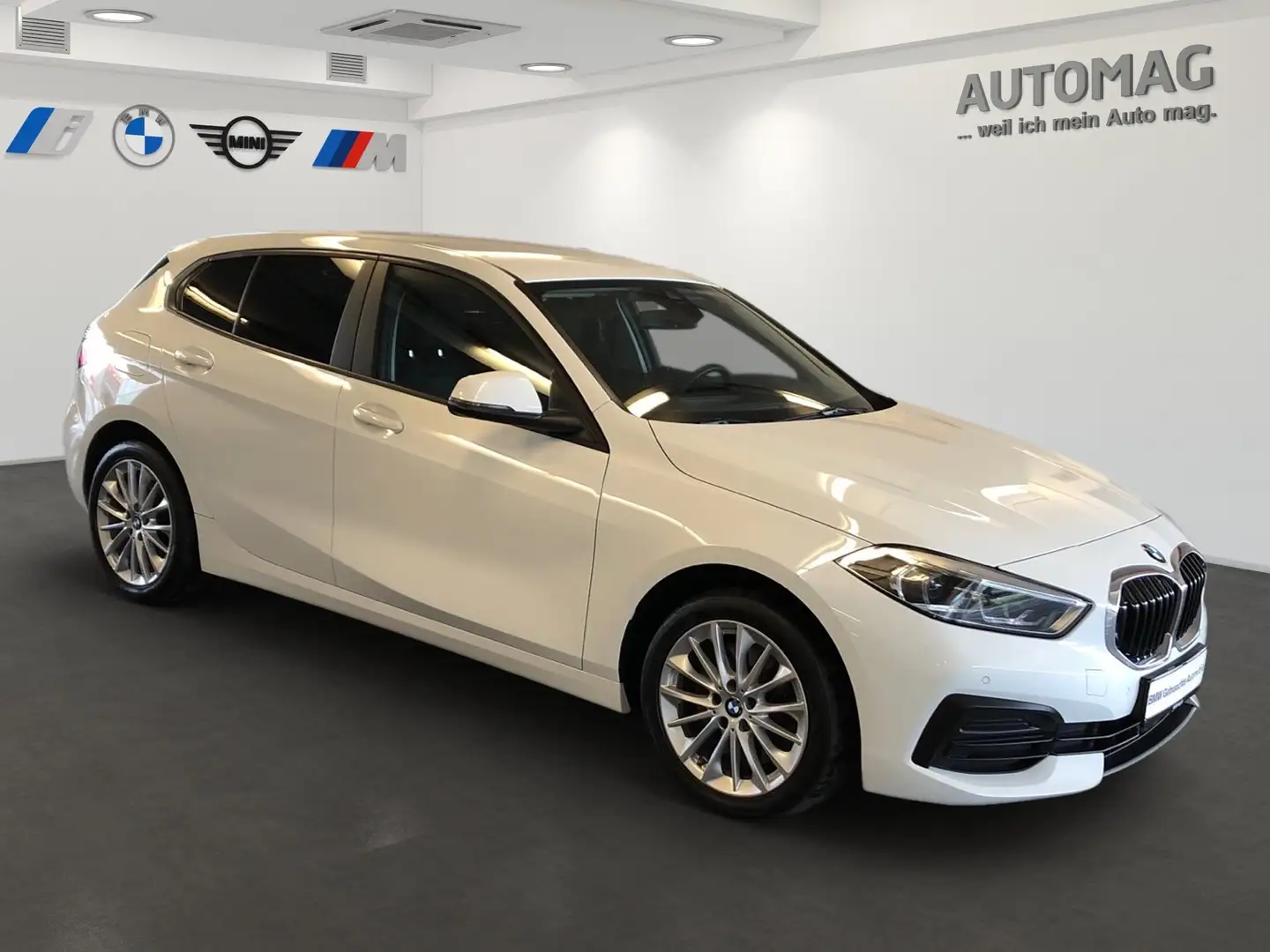 BMW 120 d xDrive AHK*LED*Live Cockpit*Fernlichtassistent*S Weiß - 2