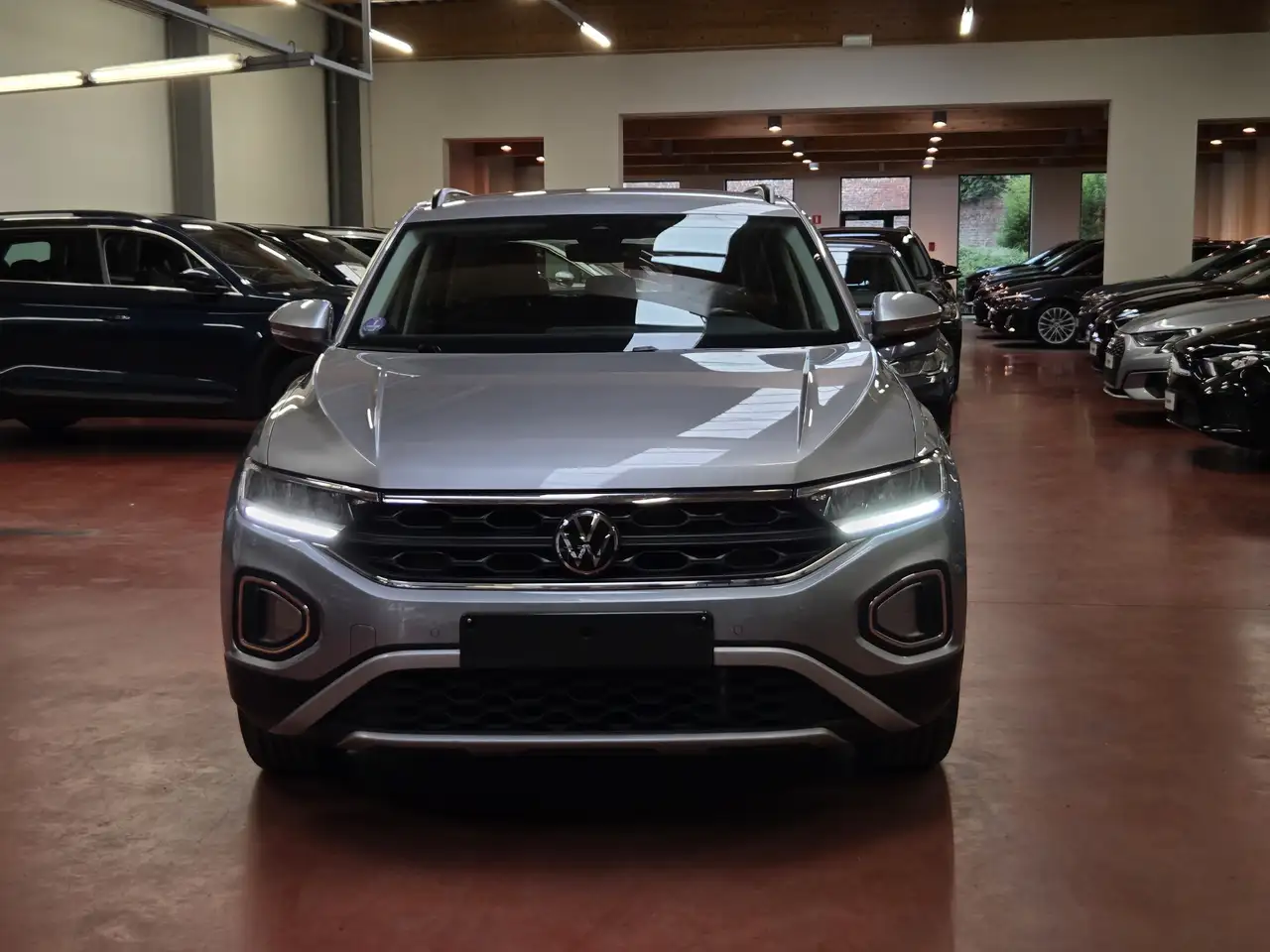 Volkswagen T-Roc 1.5 TSi DSG + NAVI / CAM / CarPLAY / VIRTUAL / LED 11