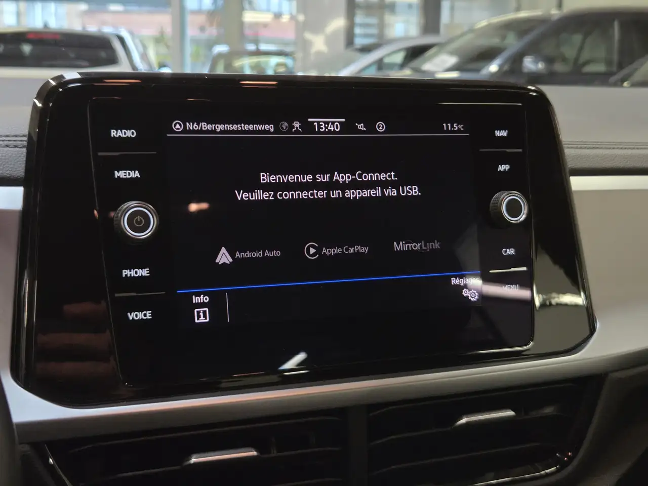 Volkswagen T-Roc 1.5 TSi DSG + NAVI / CAM / CarPLAY / VIRTUAL / LED 20