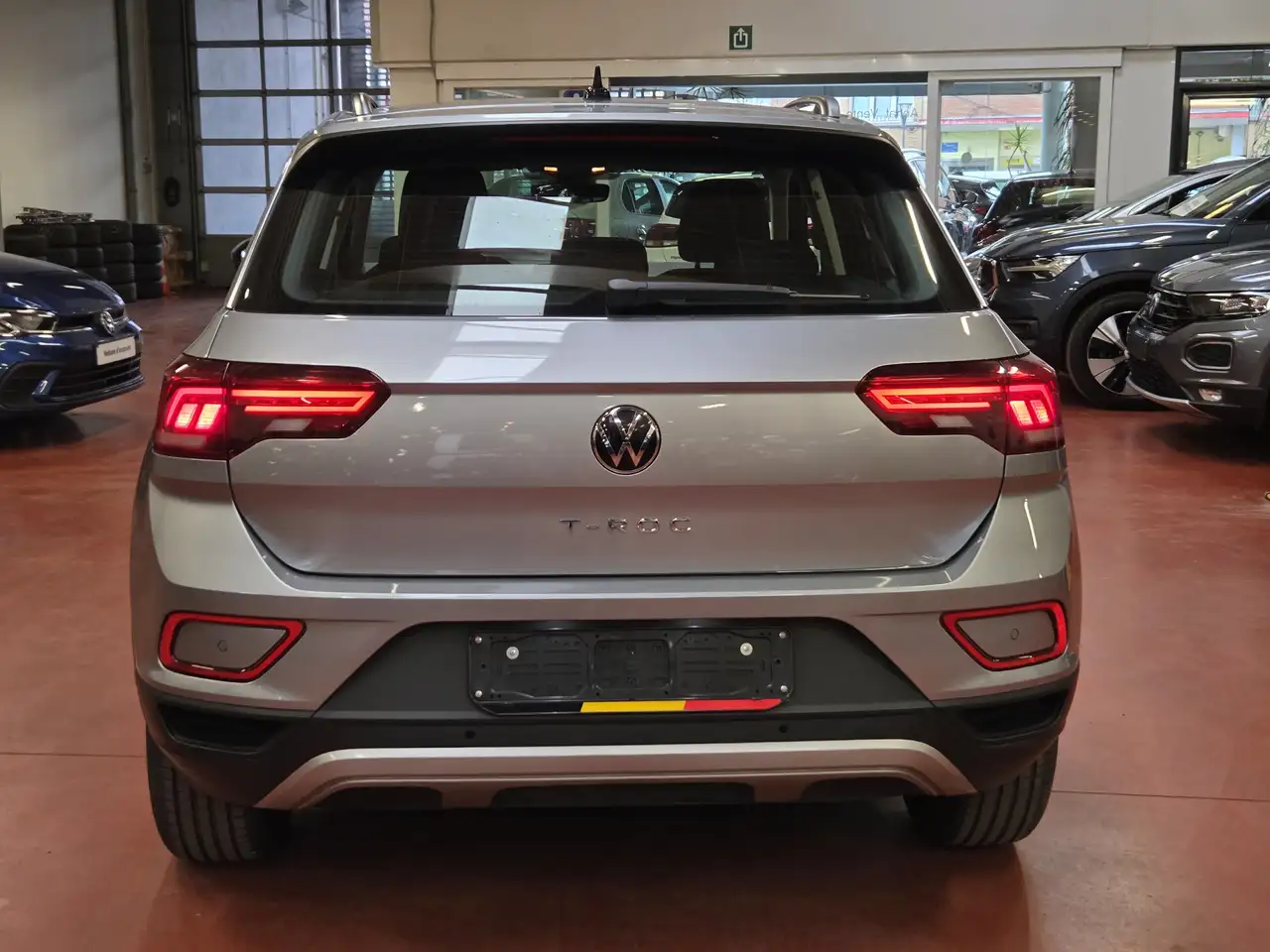 Volkswagen T-Roc 1.5 TSi DSG + NAVI / CAM / CarPLAY / VIRTUAL / LED 12