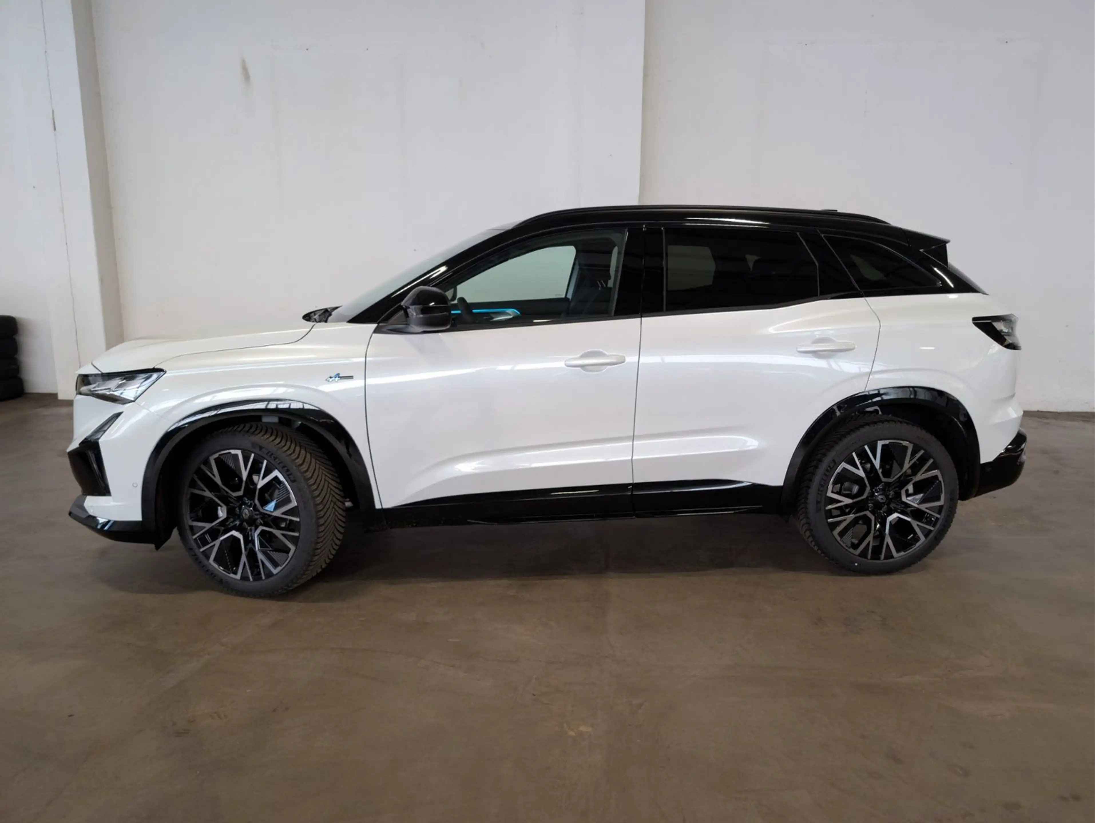 Renault Austral Esprit Alpine Mild Hybrid 150 — photo 3