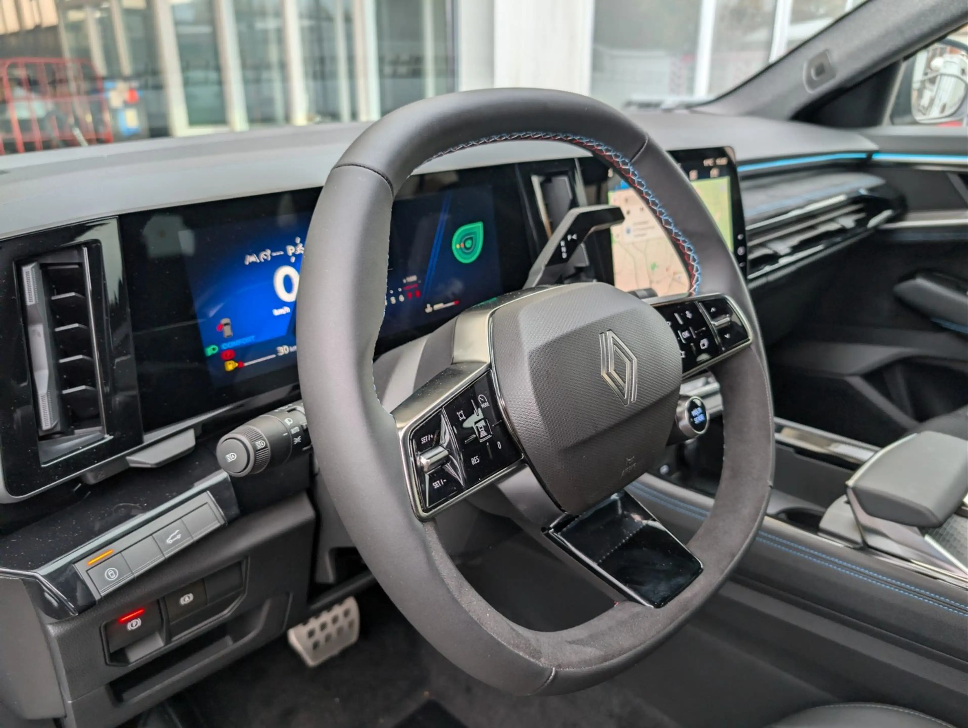 Renault Austral Esprit Alpine Mild Hybrid 150 — photo 12