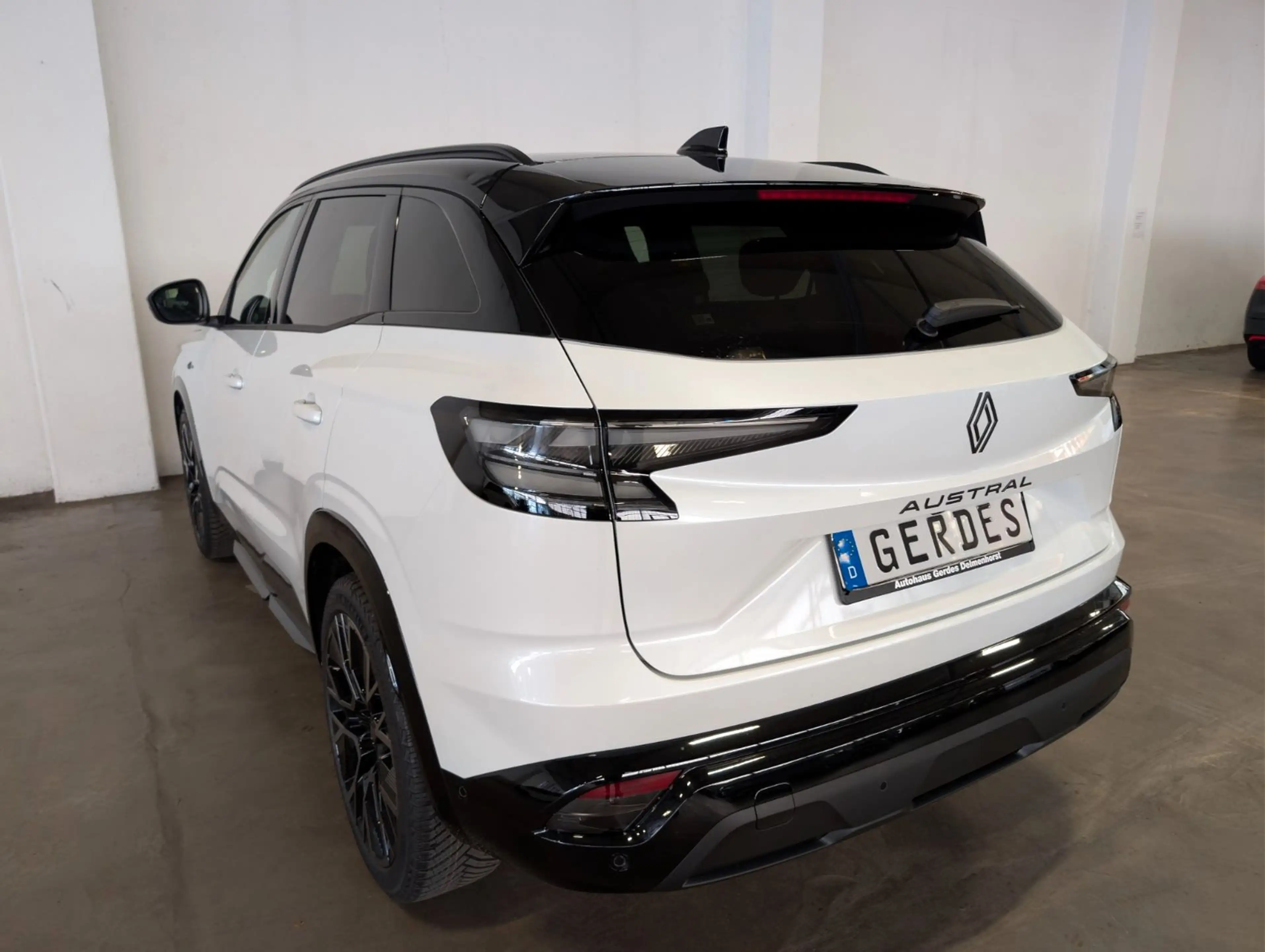 Renault Austral Esprit Alpine Mild Hybrid 150 — photo 11