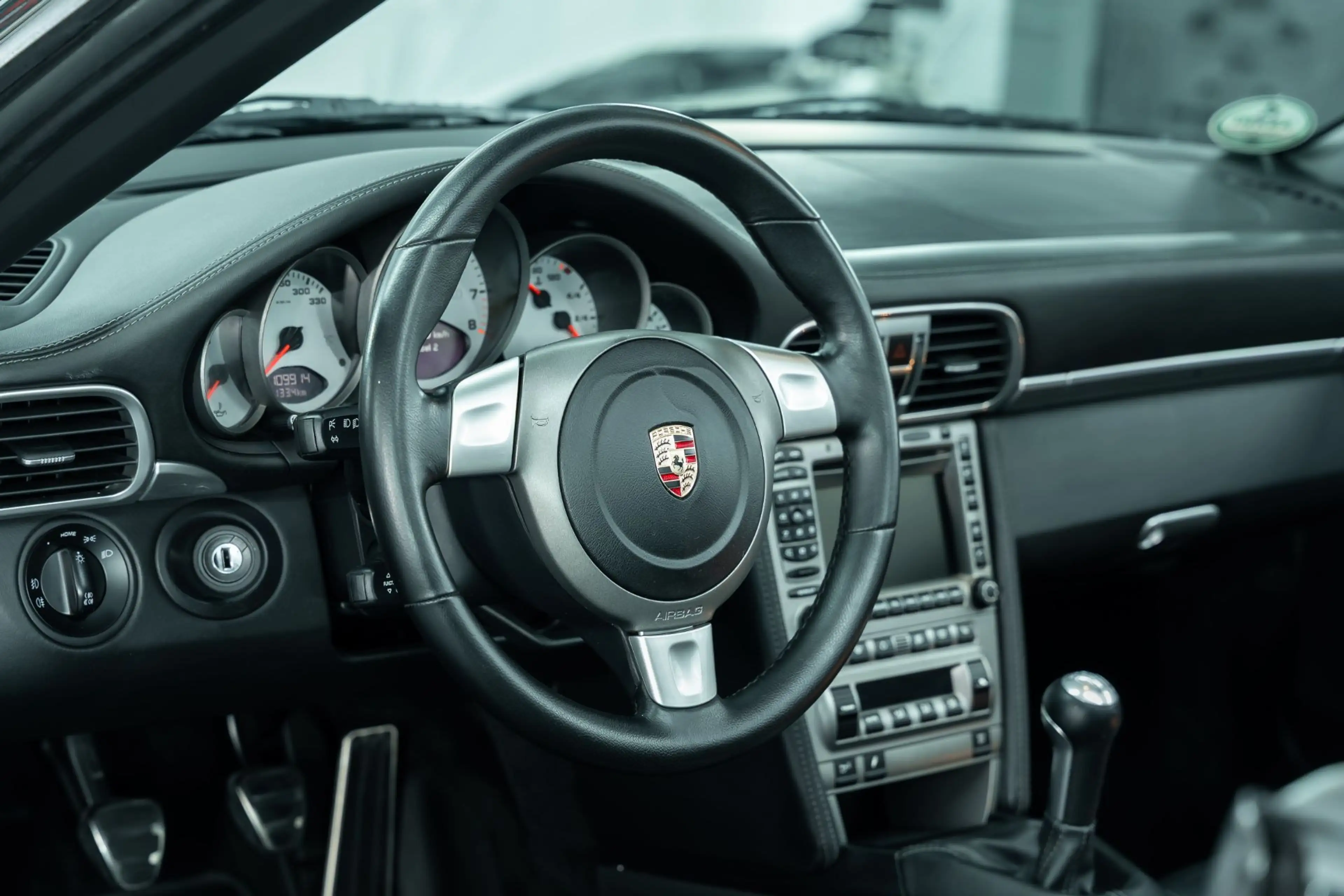 Porsche 997 Carrera 4S Cabrio | PCCB | Tannengrün — photo 5