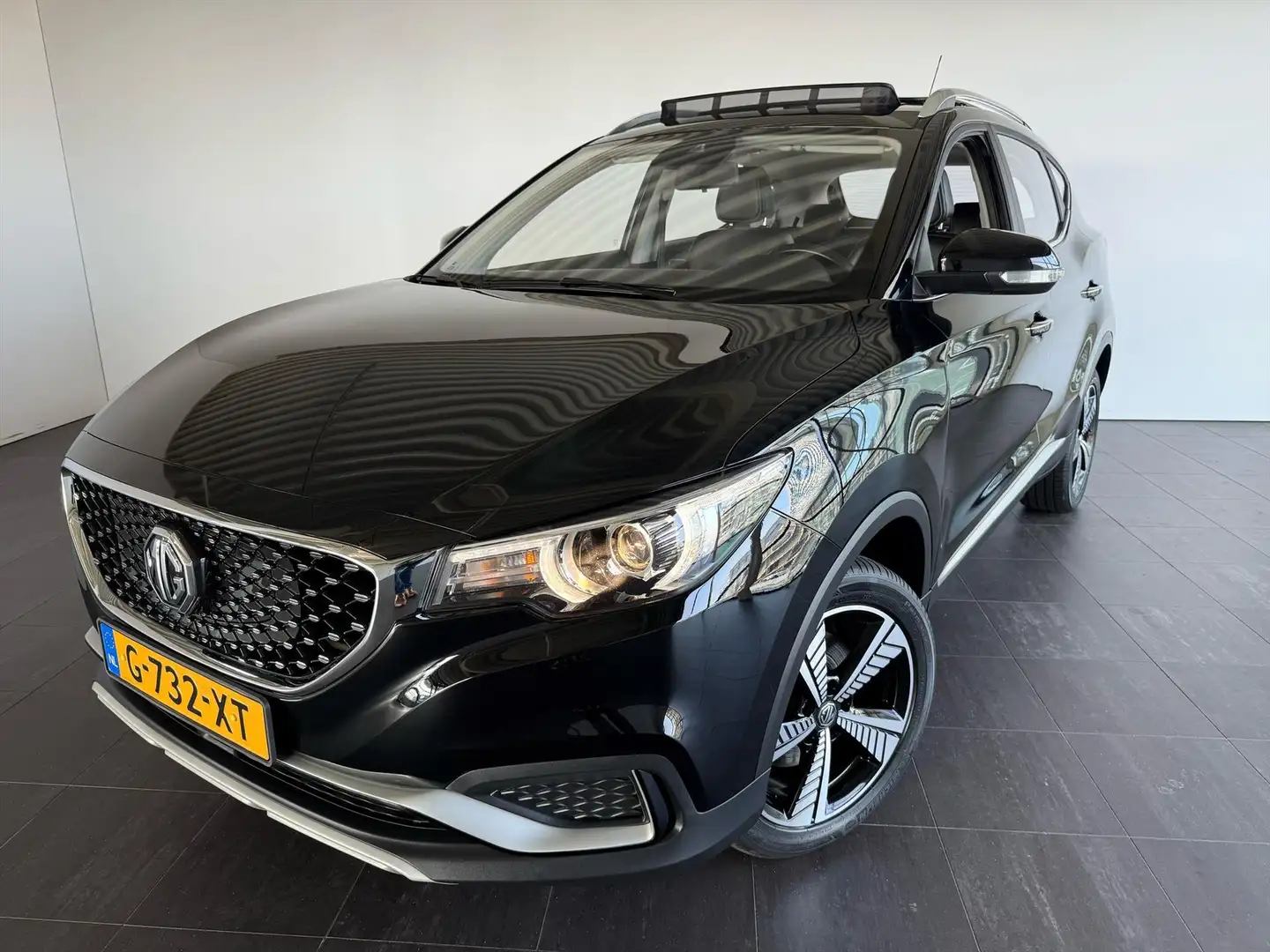 MG ZS Ev Electric 143pk Luxury Zwart - 1