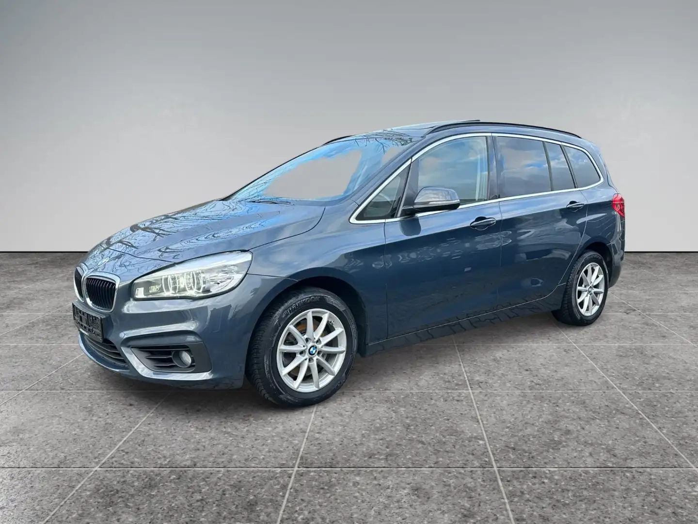 BMW 218 /Advantage/7 Sitzer/Pano/LED/AHK Grau - 2