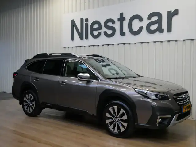 Subaru OUTBACK 2.5i Premium met Afn Trekhaak + Eye-Sight / Naviga