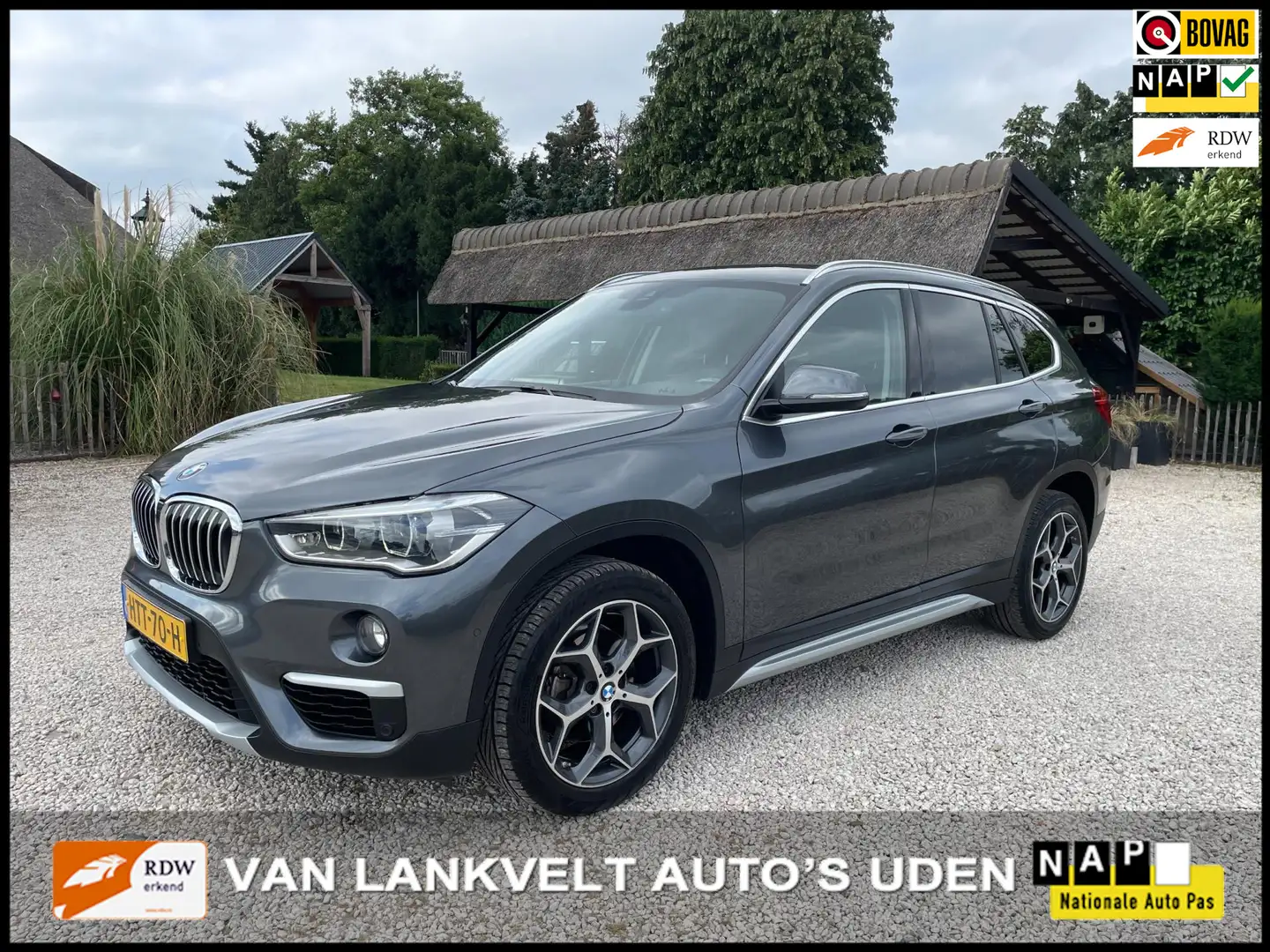 BMW X1 SDrive18i High Executive Automaat Grijs - 1