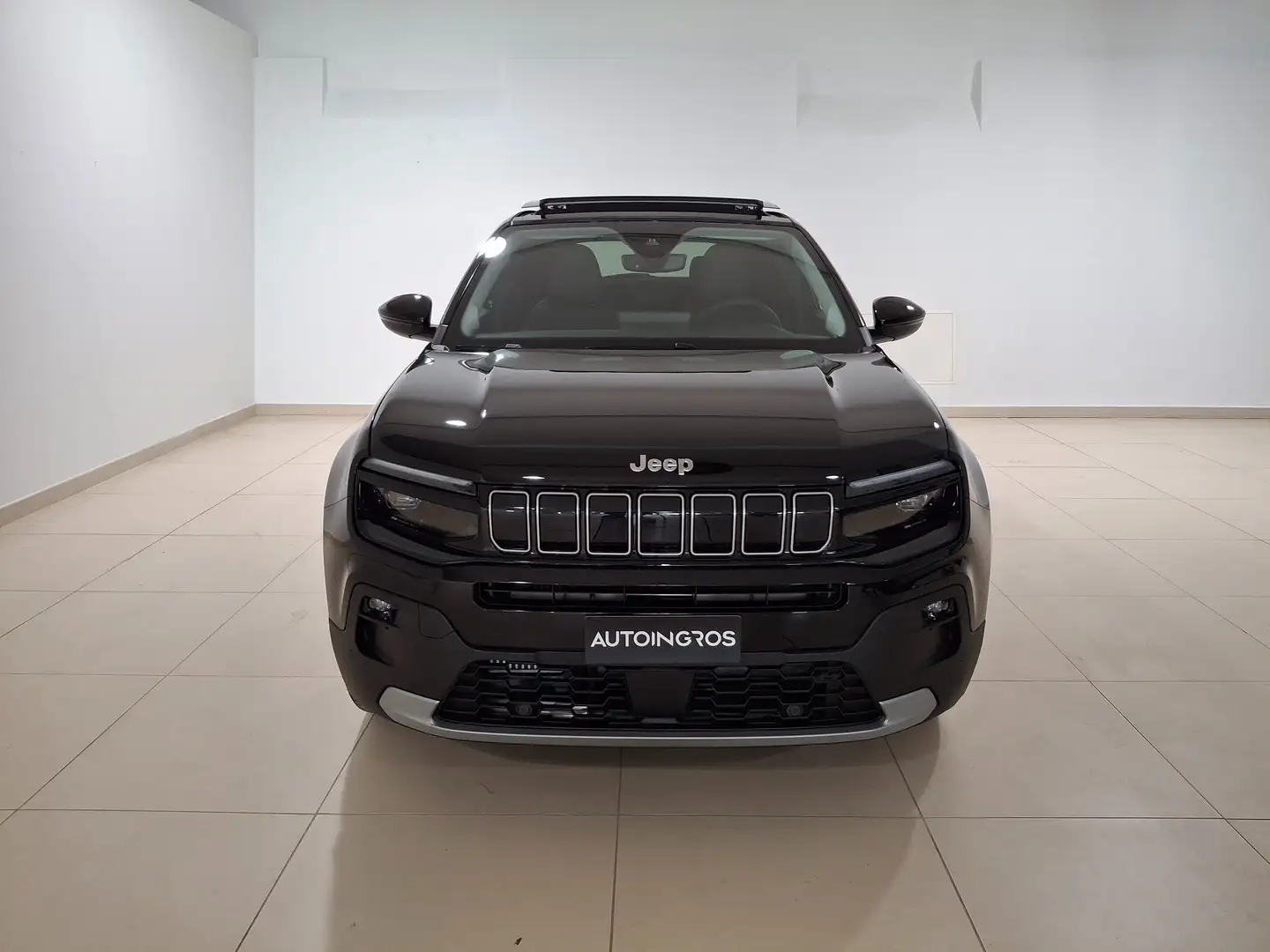 Jeep Avenger 1.2 turbo e-hybrid Summit fwd 100cv edct6 Zwart - 2