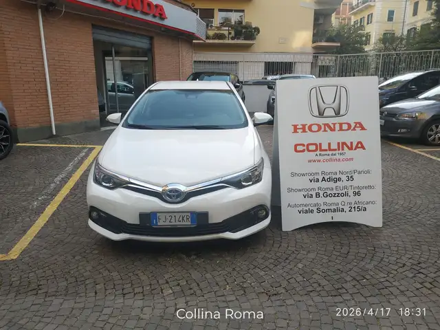 Toyota Auris 1.8 Hybrid Active