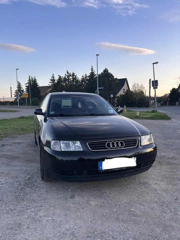 Audi A3 1.8 Ambiente, foto 2