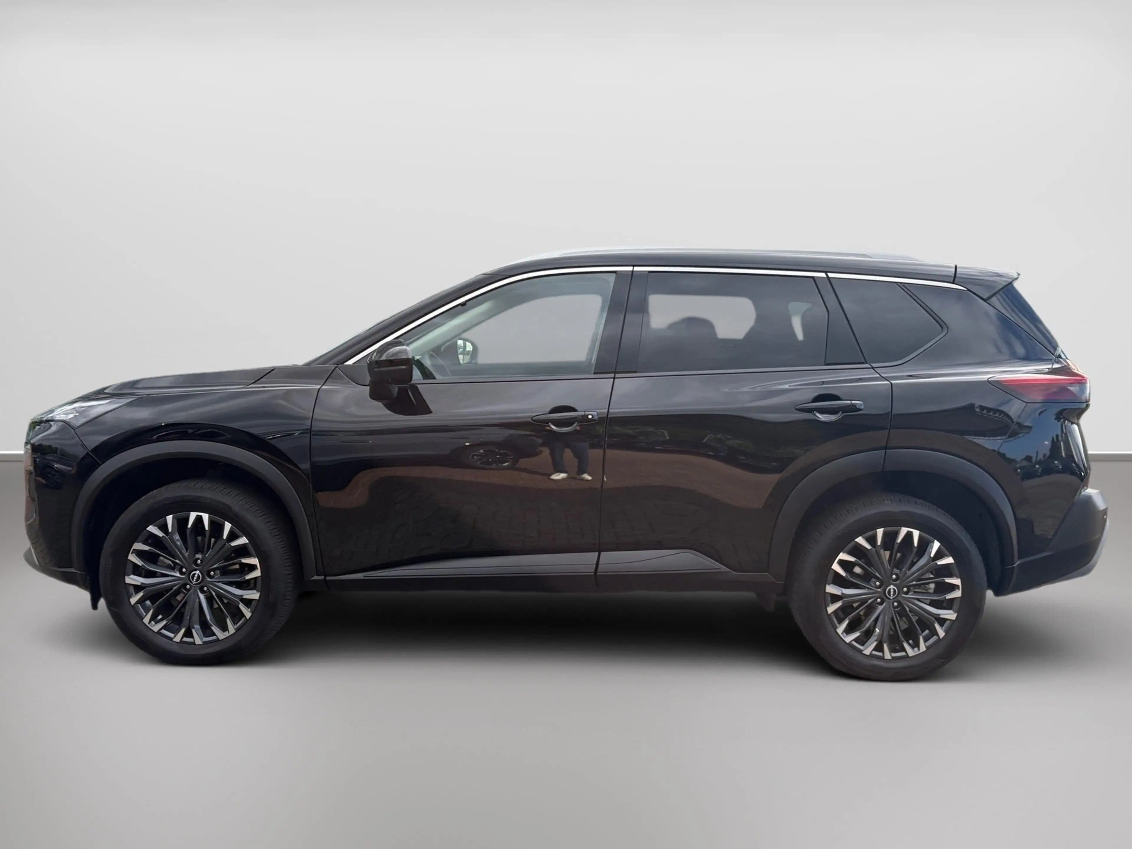 Nissan X-Trail 1.5 VC-T MHEV N-Connecta AUT+ACC+LED+NAVI — photo 4