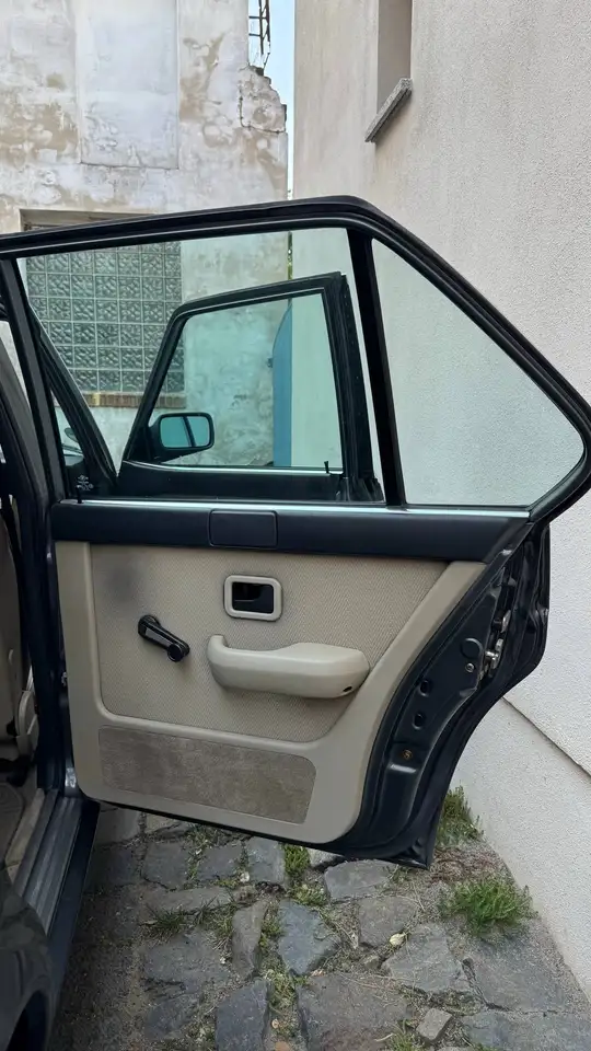 BMW 528i, foto 8