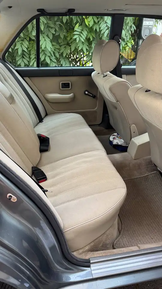 BMW 528i, foto 9