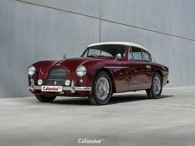 Aston Martin DB 2/4