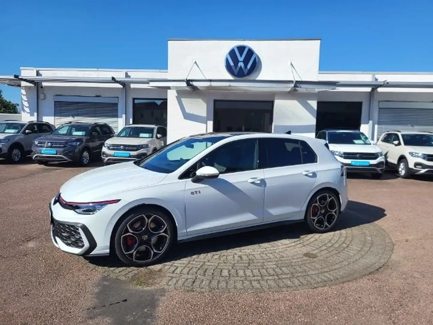 Volkswagen Golf VIII 2.0 TSI GTI DSG Navi,Panoram.LED Wit - 2