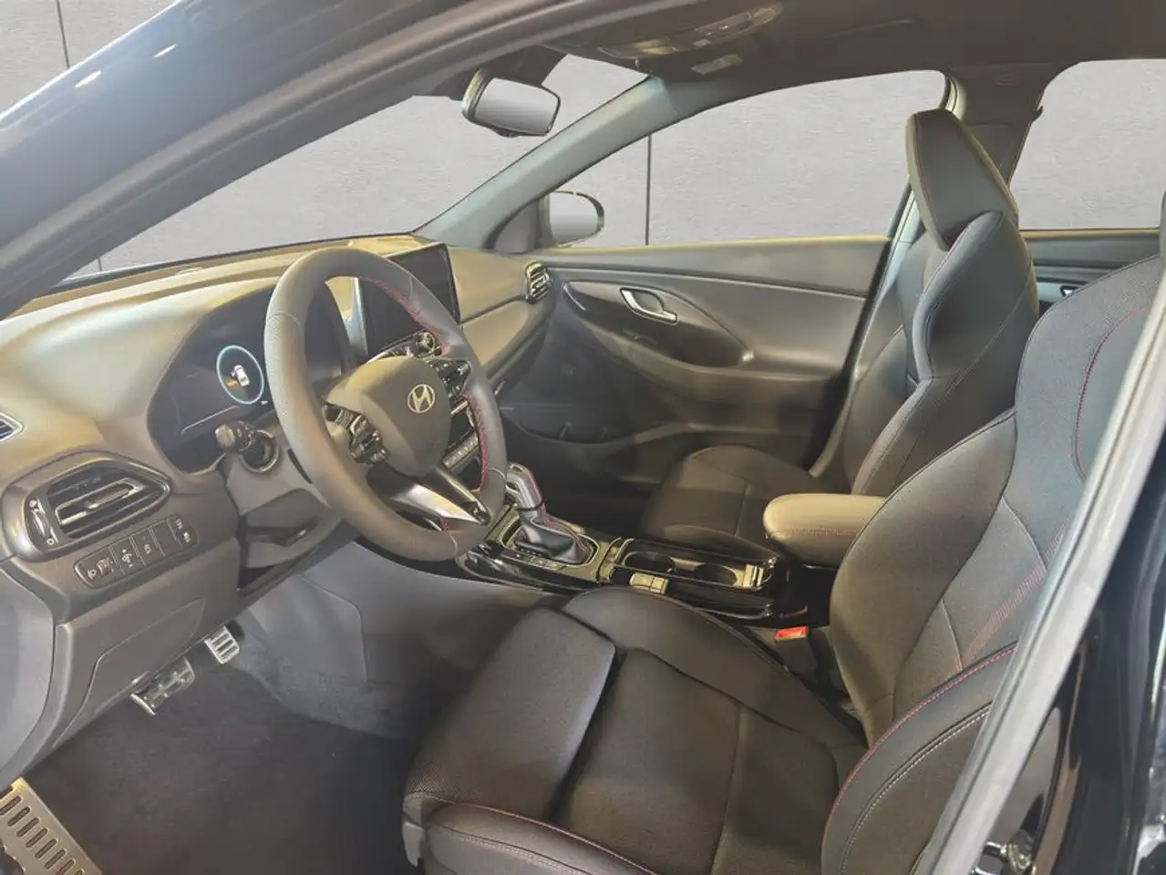 Hyundai i30 1.5 T-GDI 48V-Hybrid DCT N Line 103 kW, 5-türi 8