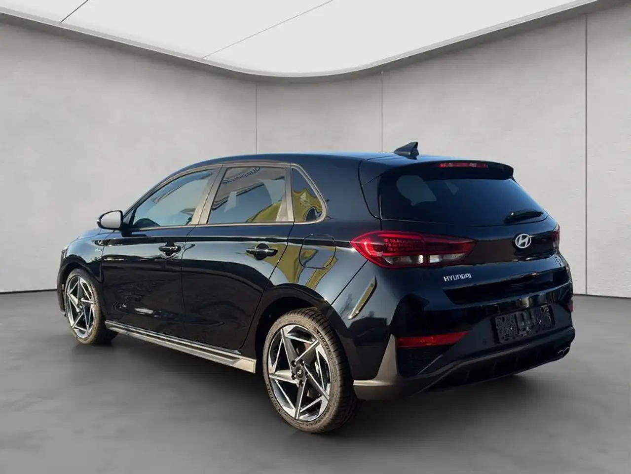 Hyundai i30 1.5 T-GDI 48V-Hybrid DCT N Line 103 kW, 5-türi 3
