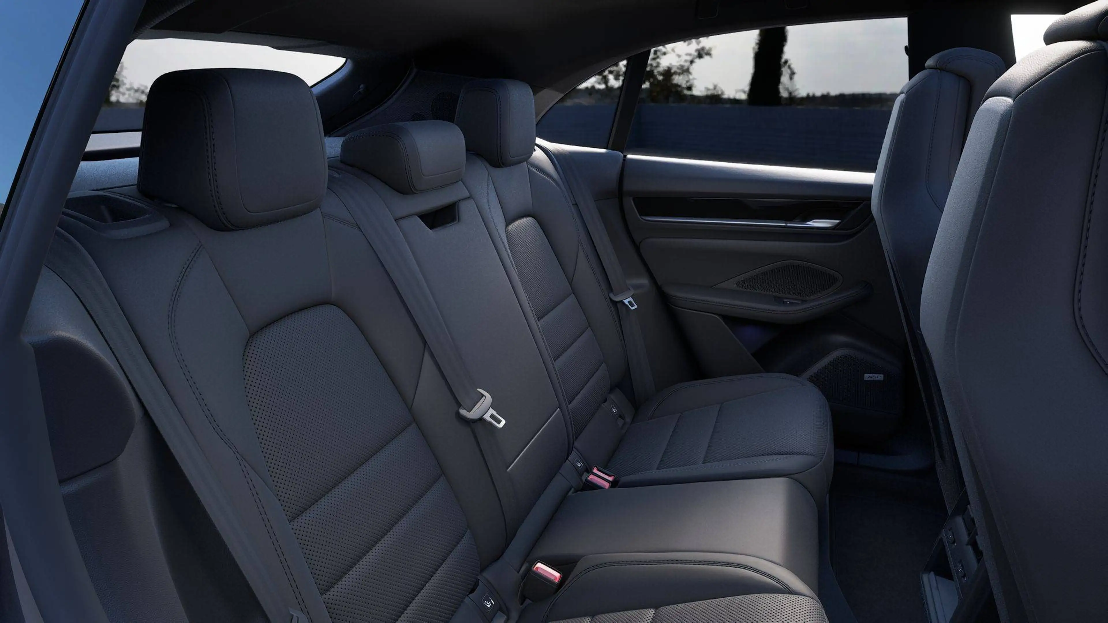 Porsche Macan 4 EV 100 kWh/Massage/Stoelventilatie/BOSE/Pano/Innodrive/... — photo 10