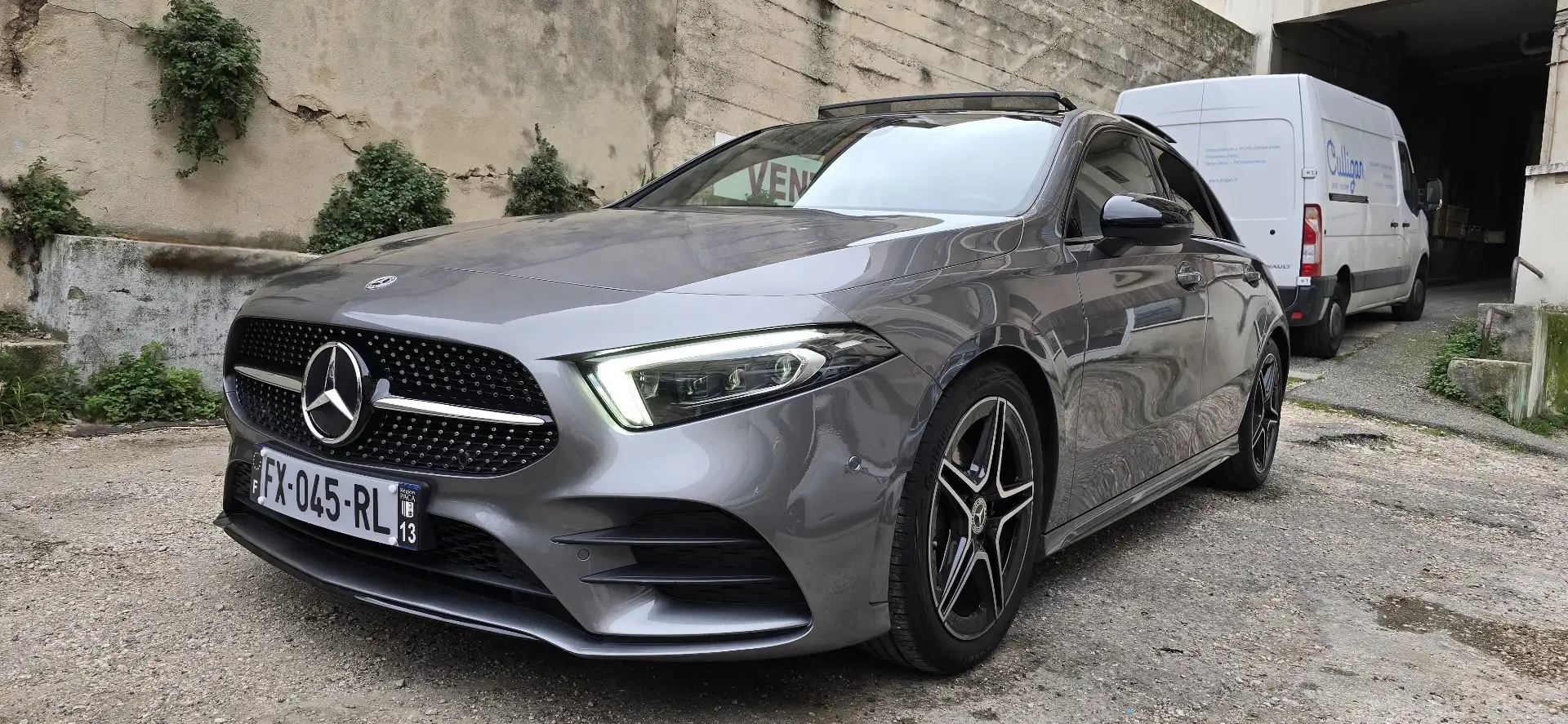 Mercedes-Benz A 200 Classe A 200D 8G-DCT AMG Line full Options - 2