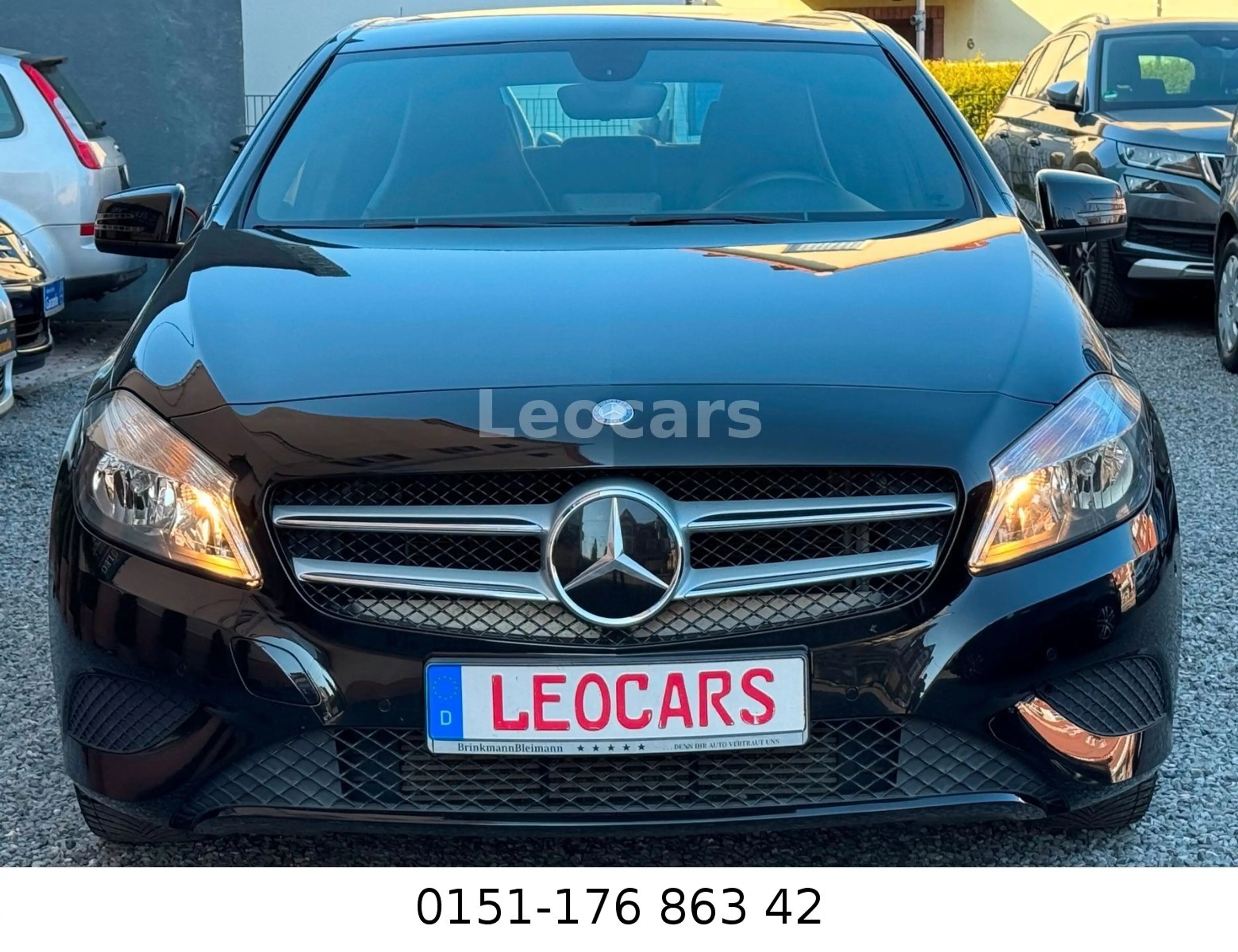 Mercedes-Benz A 180 Urban Automatik PDC Tempomat — photo 11