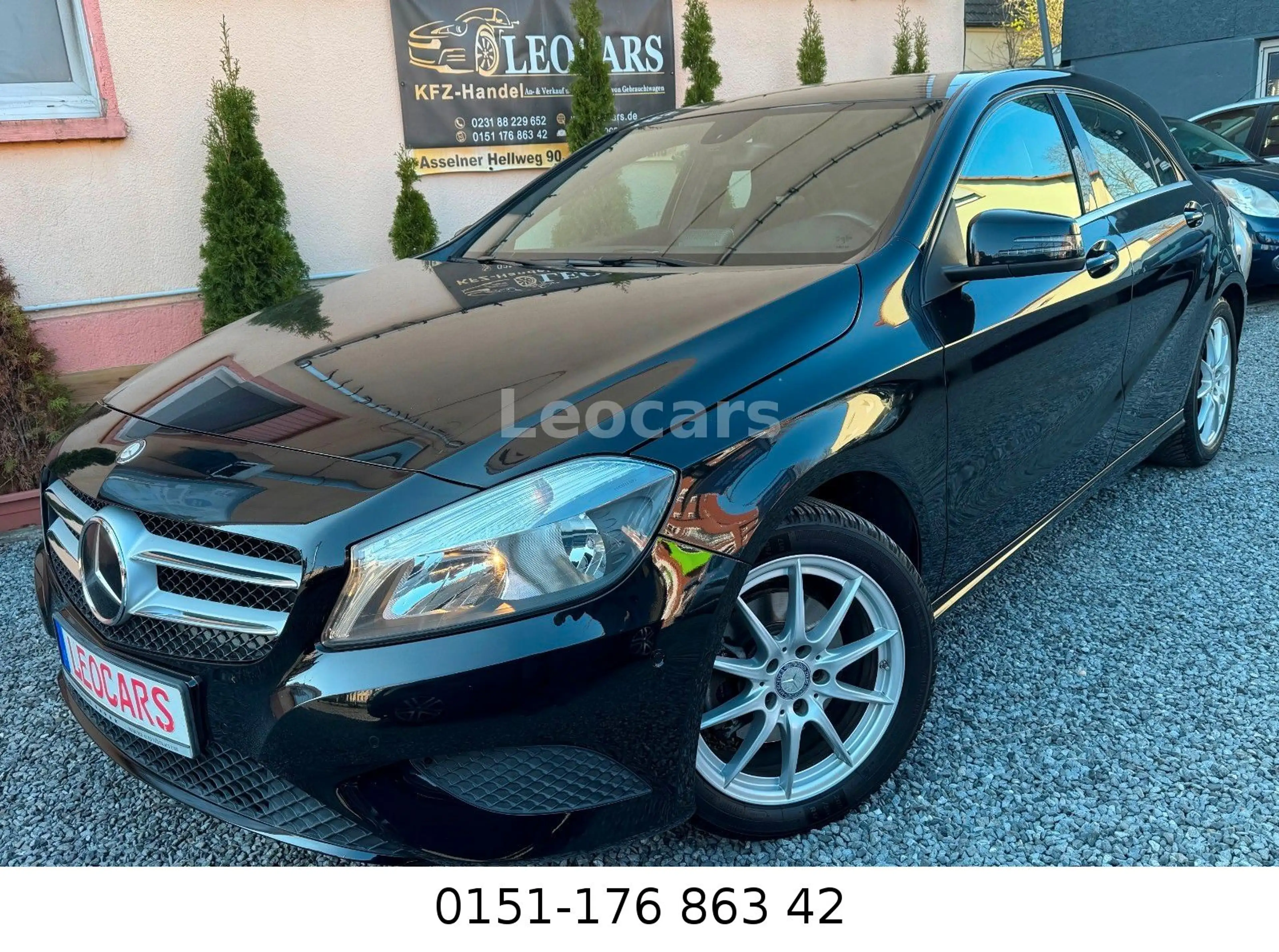 Mercedes-Benz A 180 Urban Automatik PDC Tempomat — photo 3