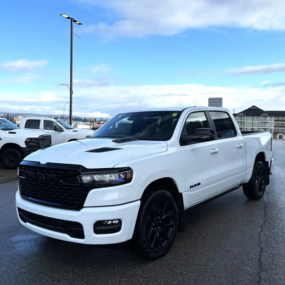 RAM 1500 снимка RAM 1500