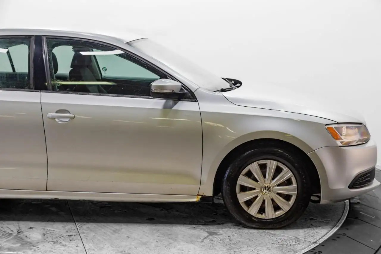 Volkswagen Jetta снимка Volkswagen Jetta
