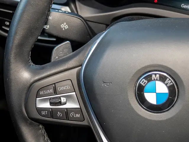 BMW X3 view 14