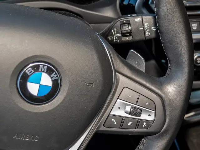 BMW X3 view 15
