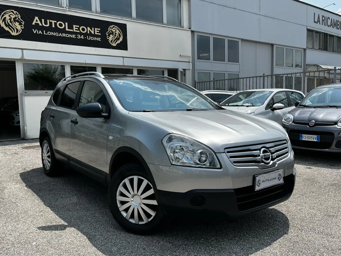 Nissan Qashqai+2 7 POSTI 1.6 16v 114cv - TETTO PANORAMICO Silber - 1