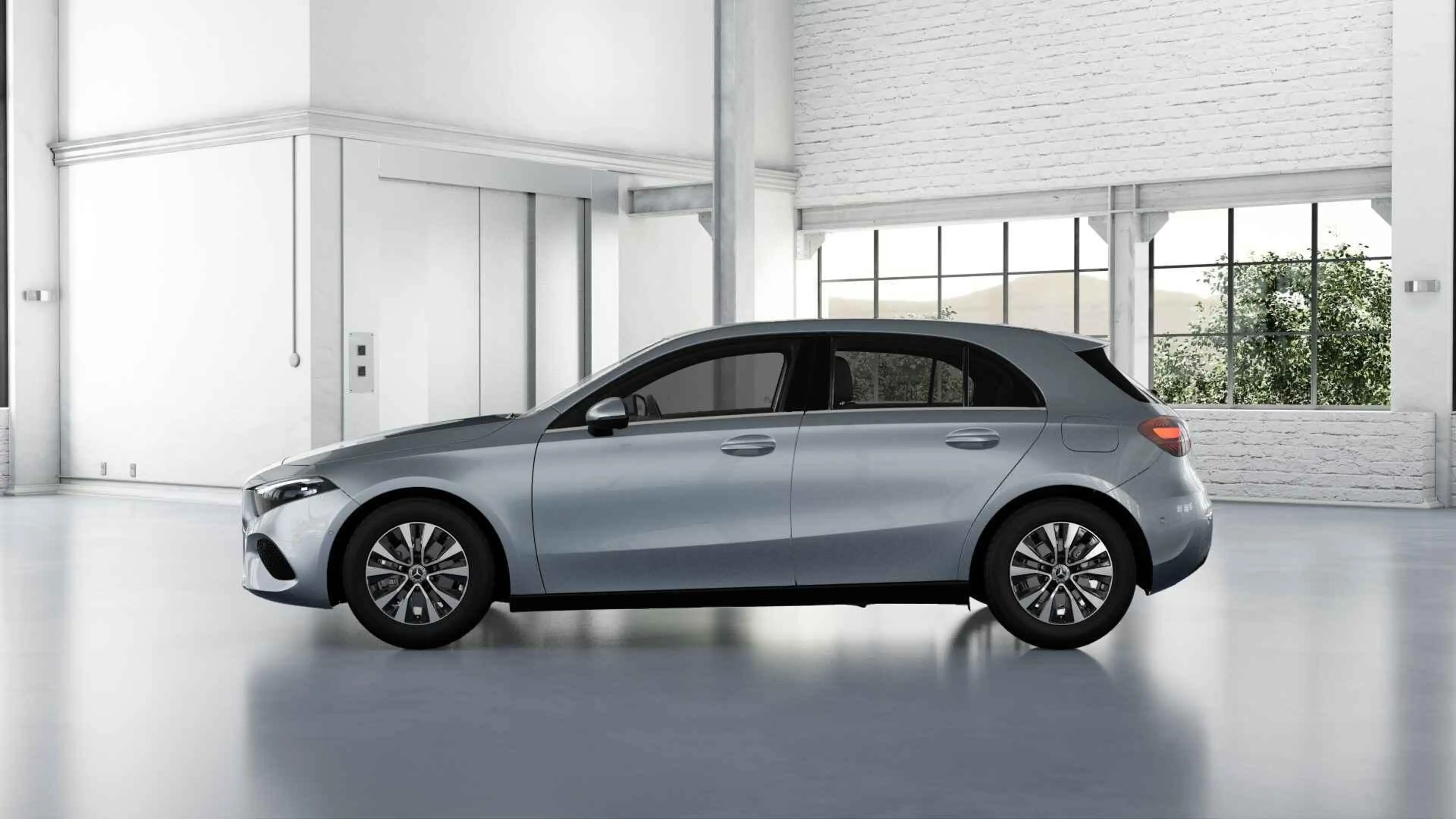 Mercedes-Benz A 180 Essential Line — photo 7