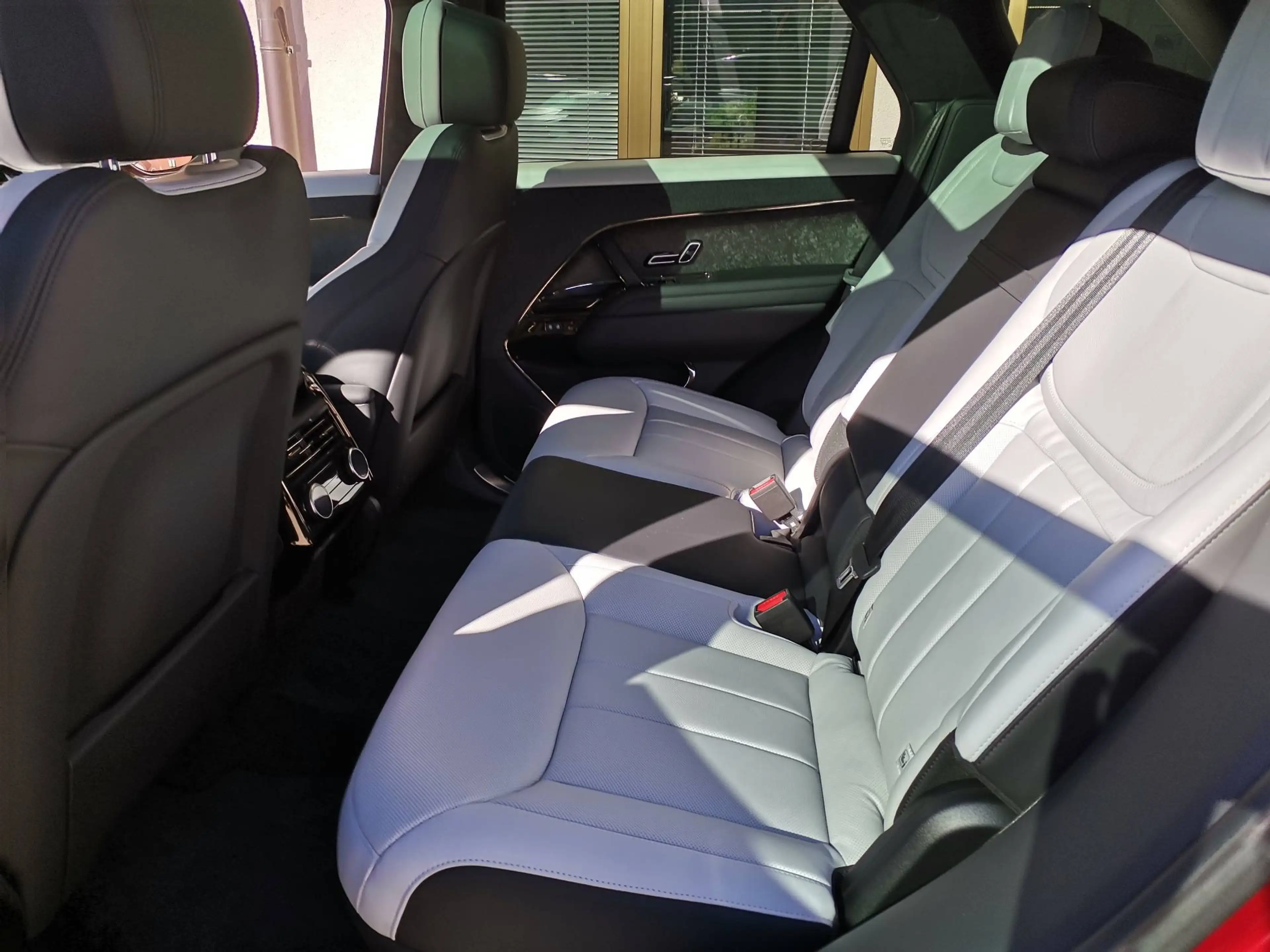 Land Rover Range Rover Sport D350 First Edition — photo 7