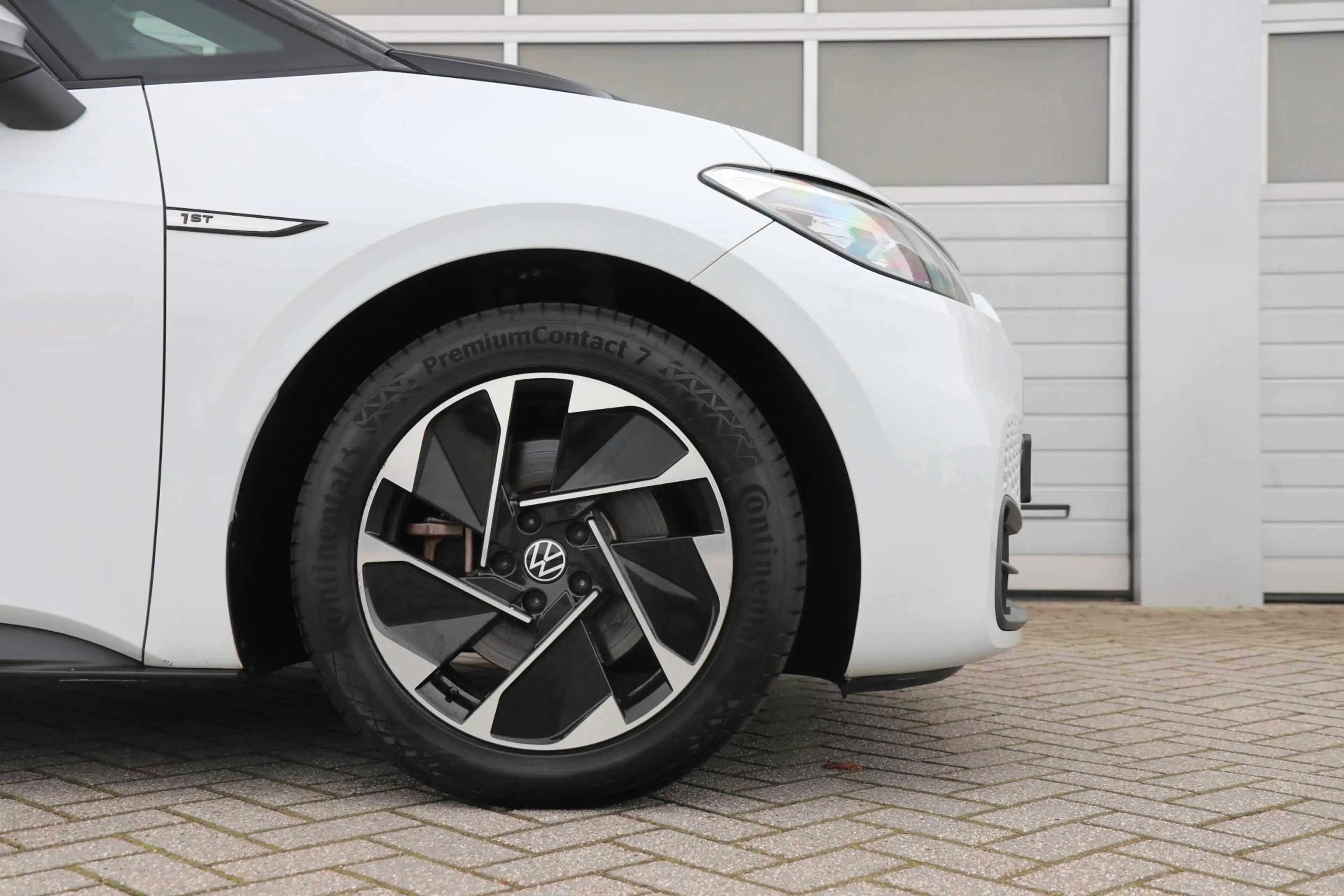 Volkswagen ID.3 204pk First 58 kWh | SoH 94% | Navigatie | Stoelve — photo 10