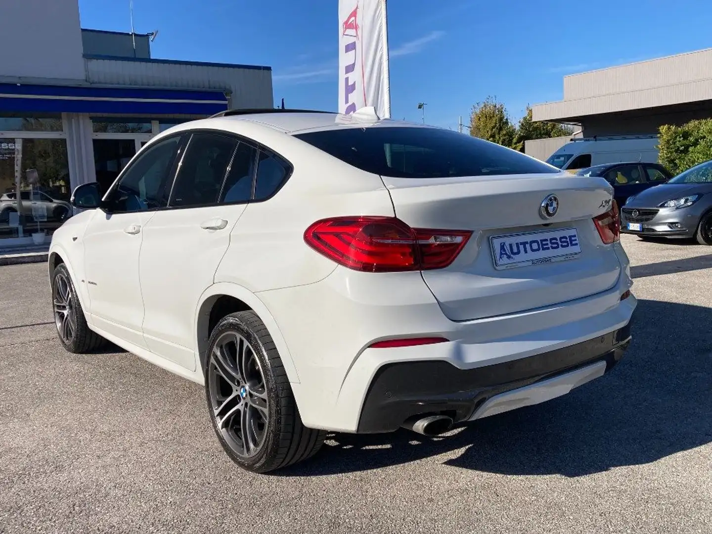 BMW X4 xDrive20d Aut. Msport 20"/Pelle/Tetto Bianco - 2