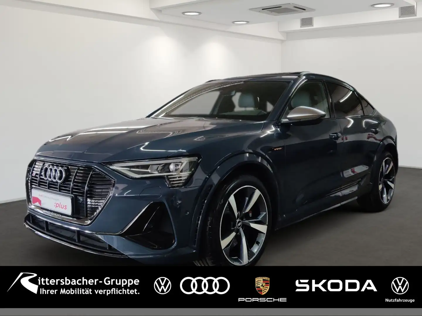 Audi e-tron S quattro Matrix PANO AHK Priva Bleu - 1