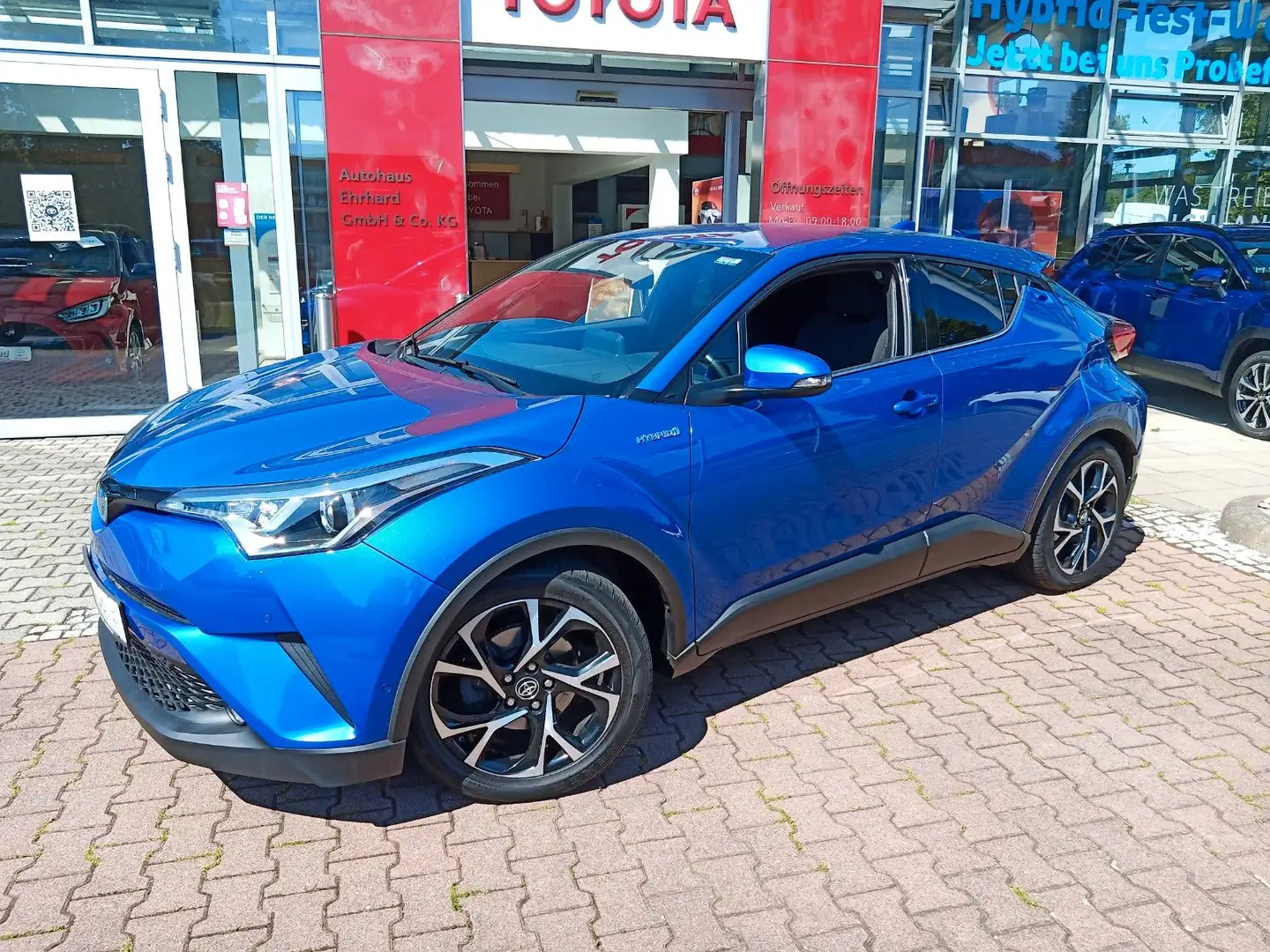 Toyota C-HR Hybrid Club *9Jahre Garantie*Allwetterreife Blau - 1