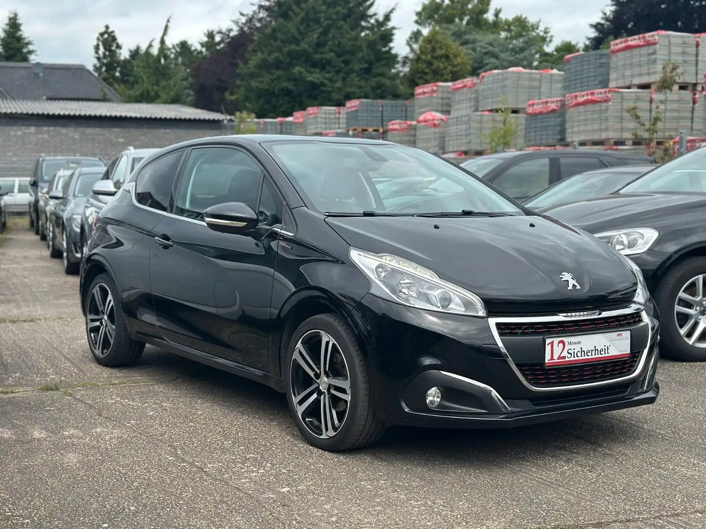 Peugeot 208 Allure GT-Line*Garantie*Navi*Sport-Sitze* Schwarz - 1