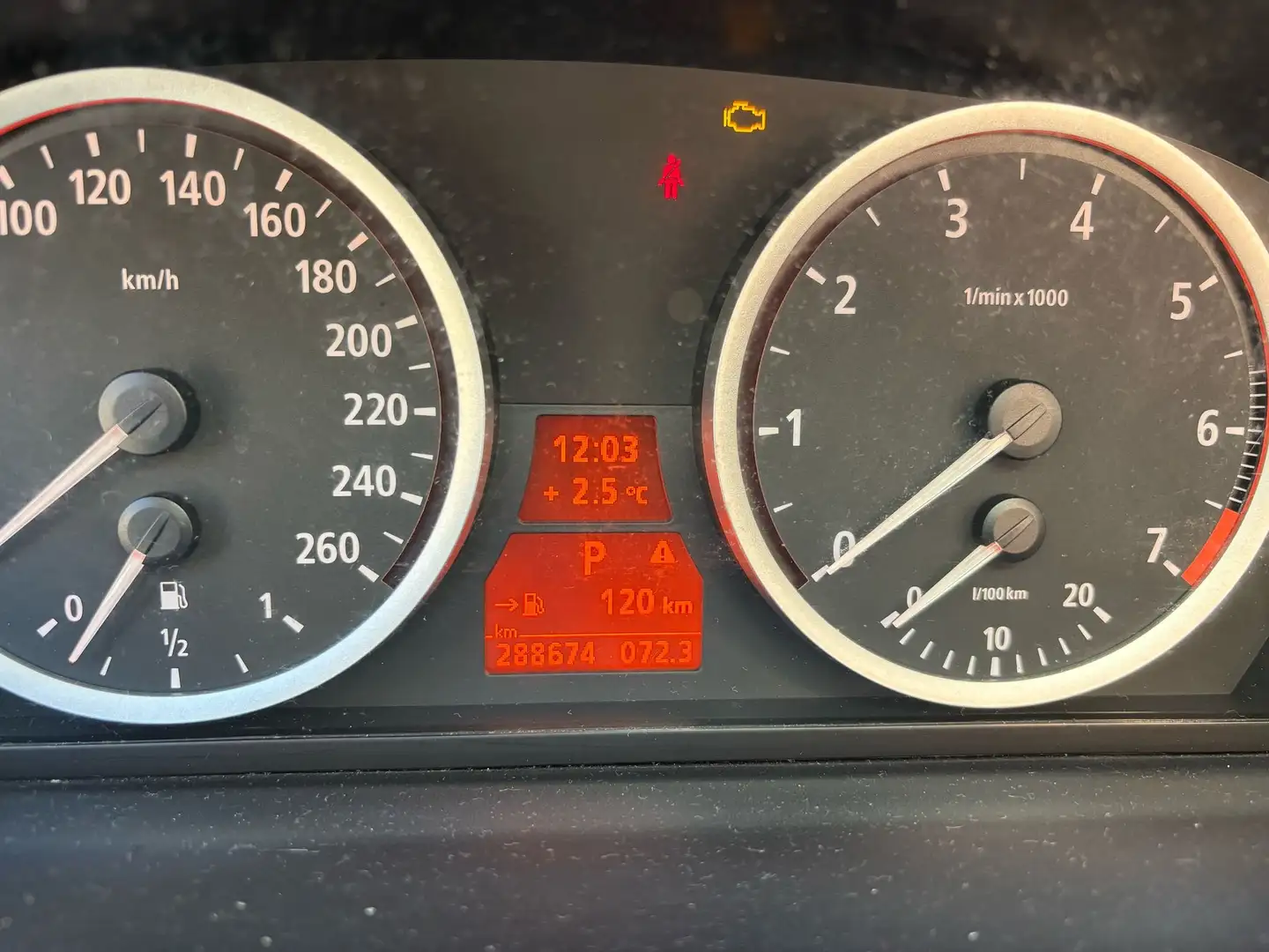 BMW 525 525i Zwart - 1