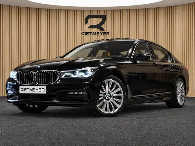 BMW 750 7-serie 750i xDrive |Pano |Soft Close |Head-Up |Ma