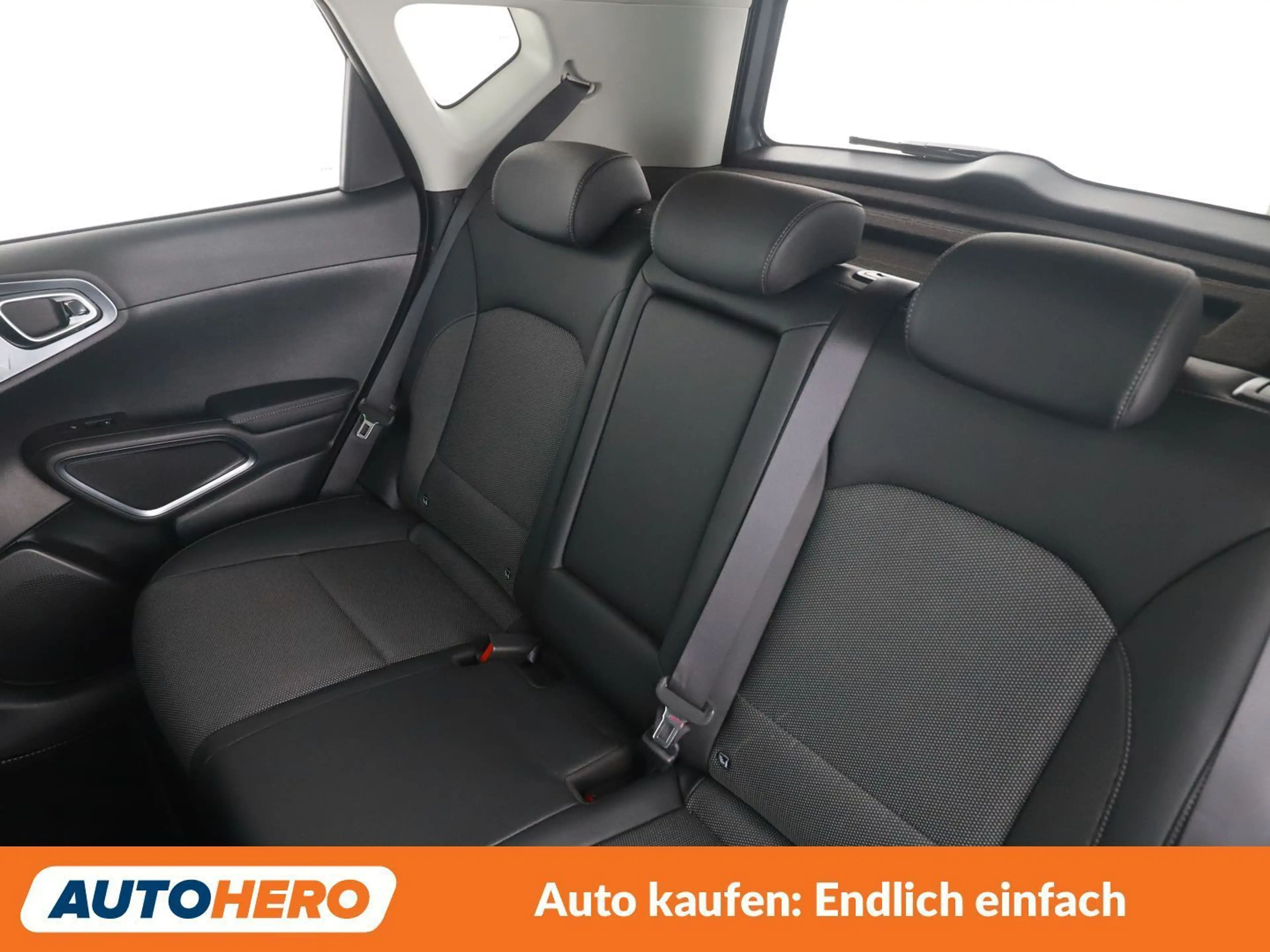 Kia Soul electric drive 150 kW e-Soul Gold — photo 14