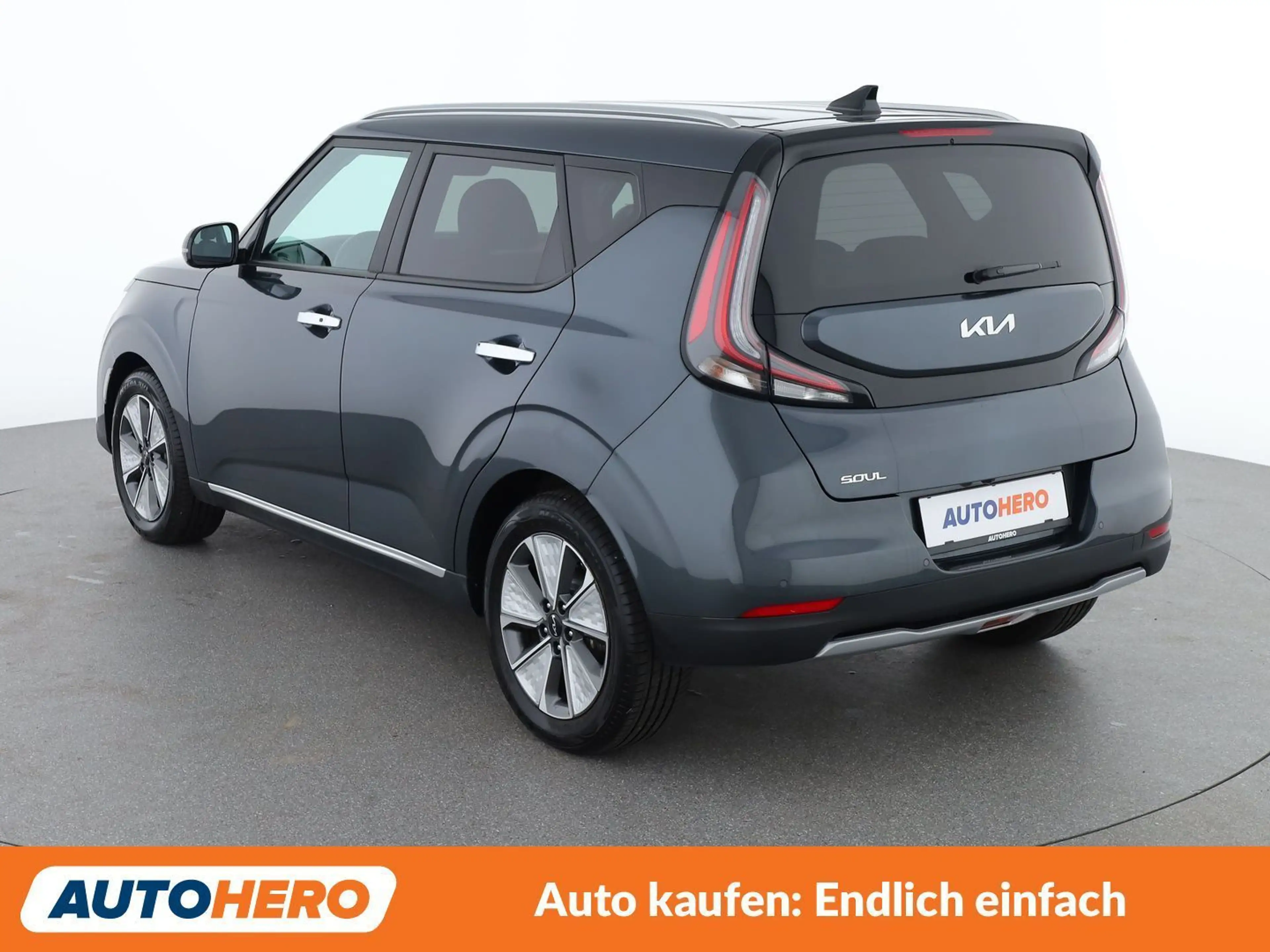 Kia Soul electric drive 150 kW e-Soul Gold — photo 4