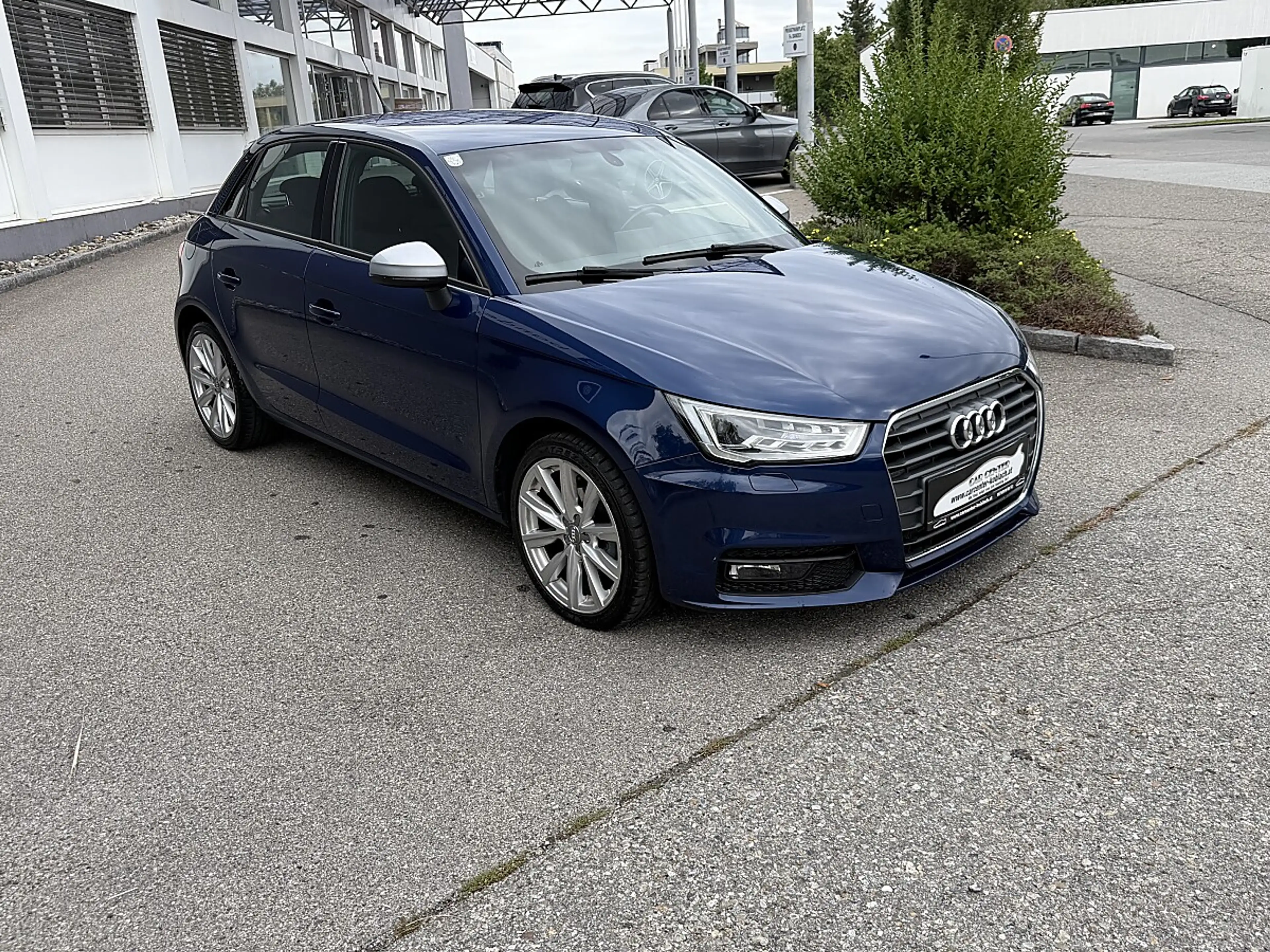 Audi A1 1.0 TFSI Sportback design — photo 3
