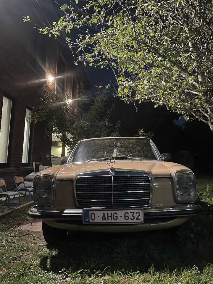 Mercedes-Benz 200, foto 3