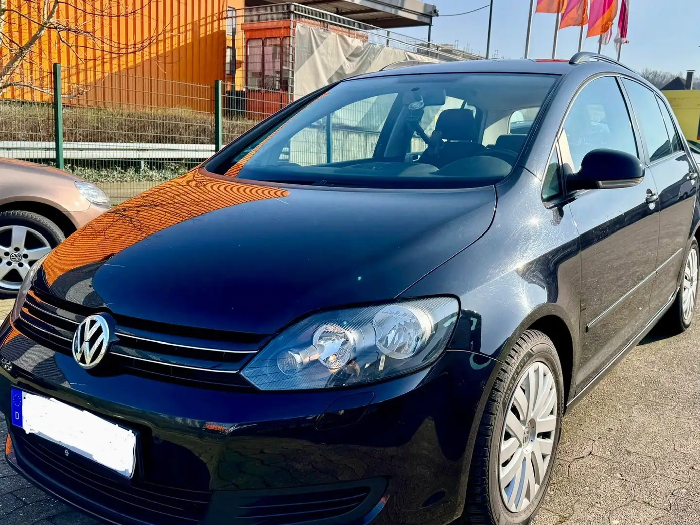 Volkswagen Golf Plus Golf VI Plus Diesel 2.0 TDI Neu Tüv Schwarz - 1