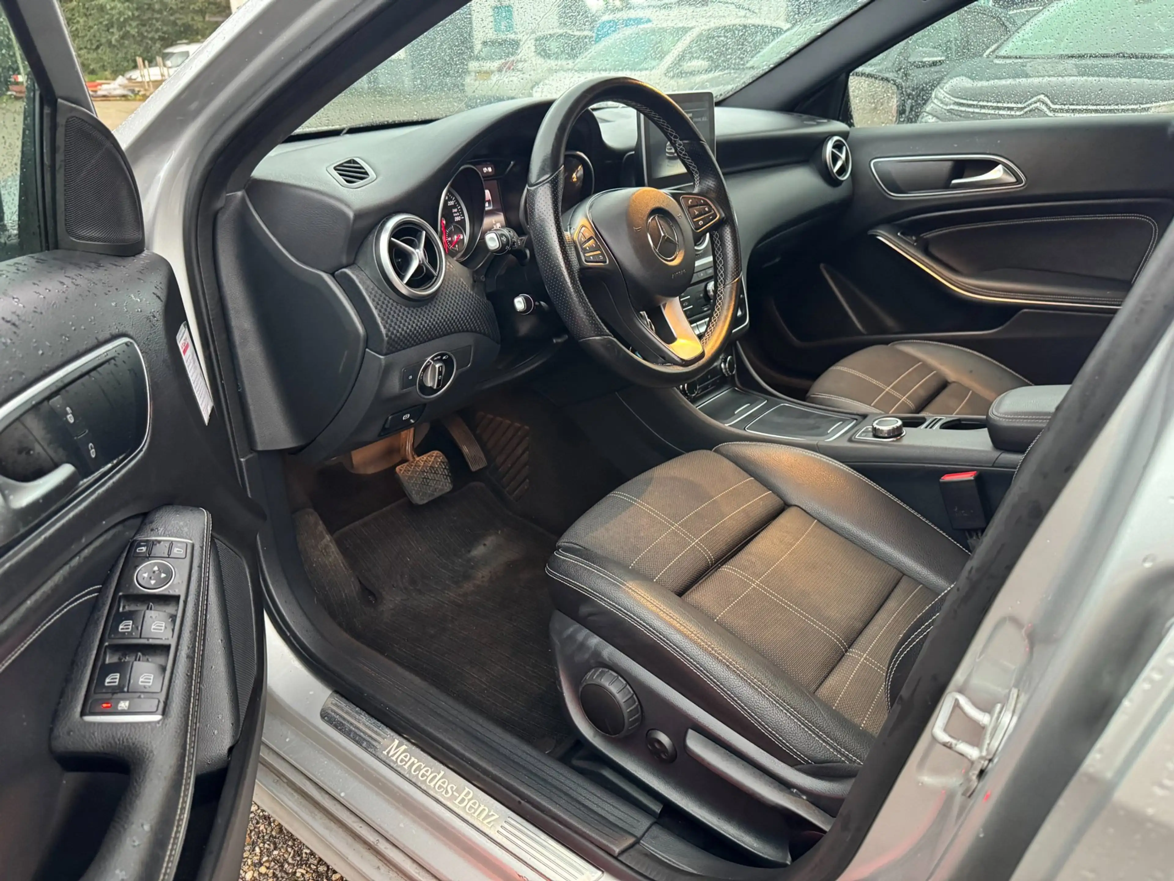Mercedes-Benz A 180 Ambition, Automaat, Nap! — photo 11